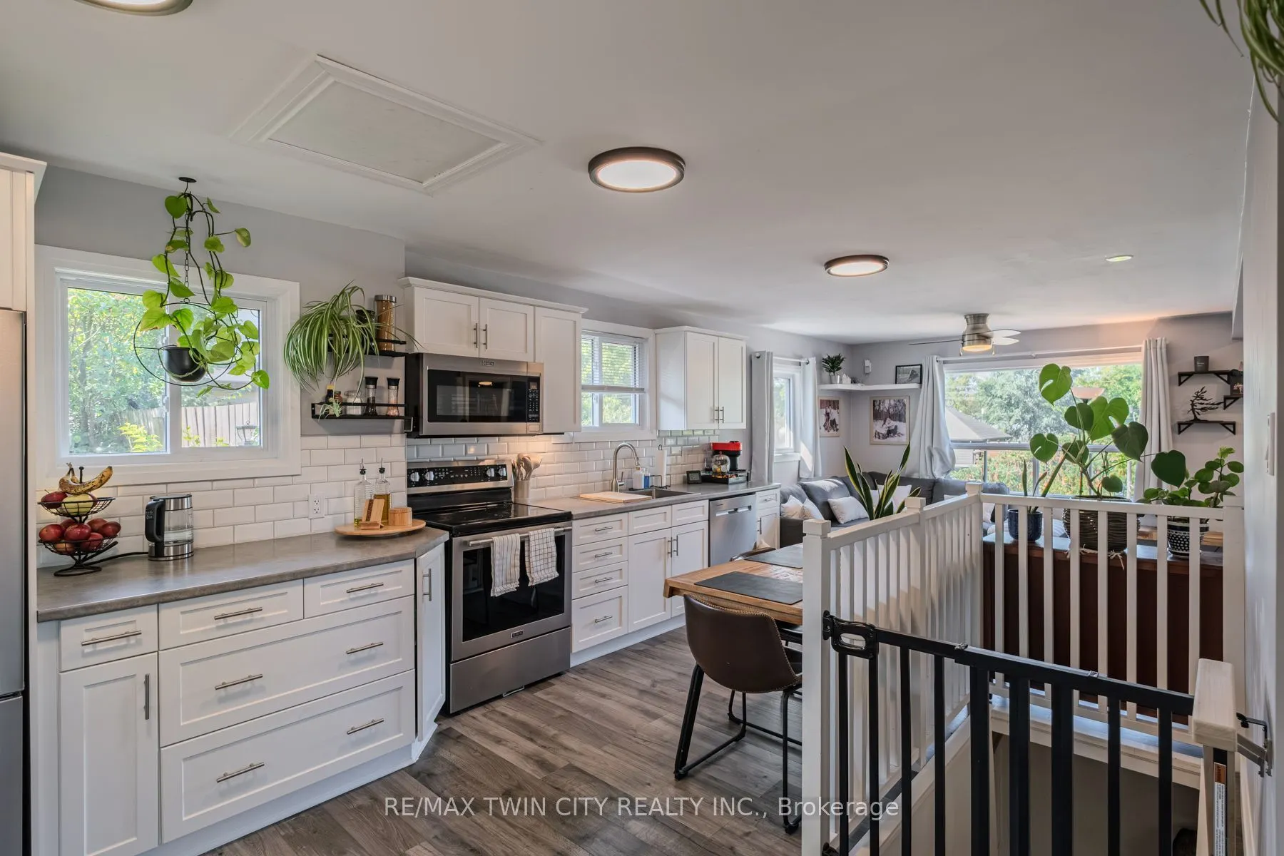 37 Twelfth Avenue