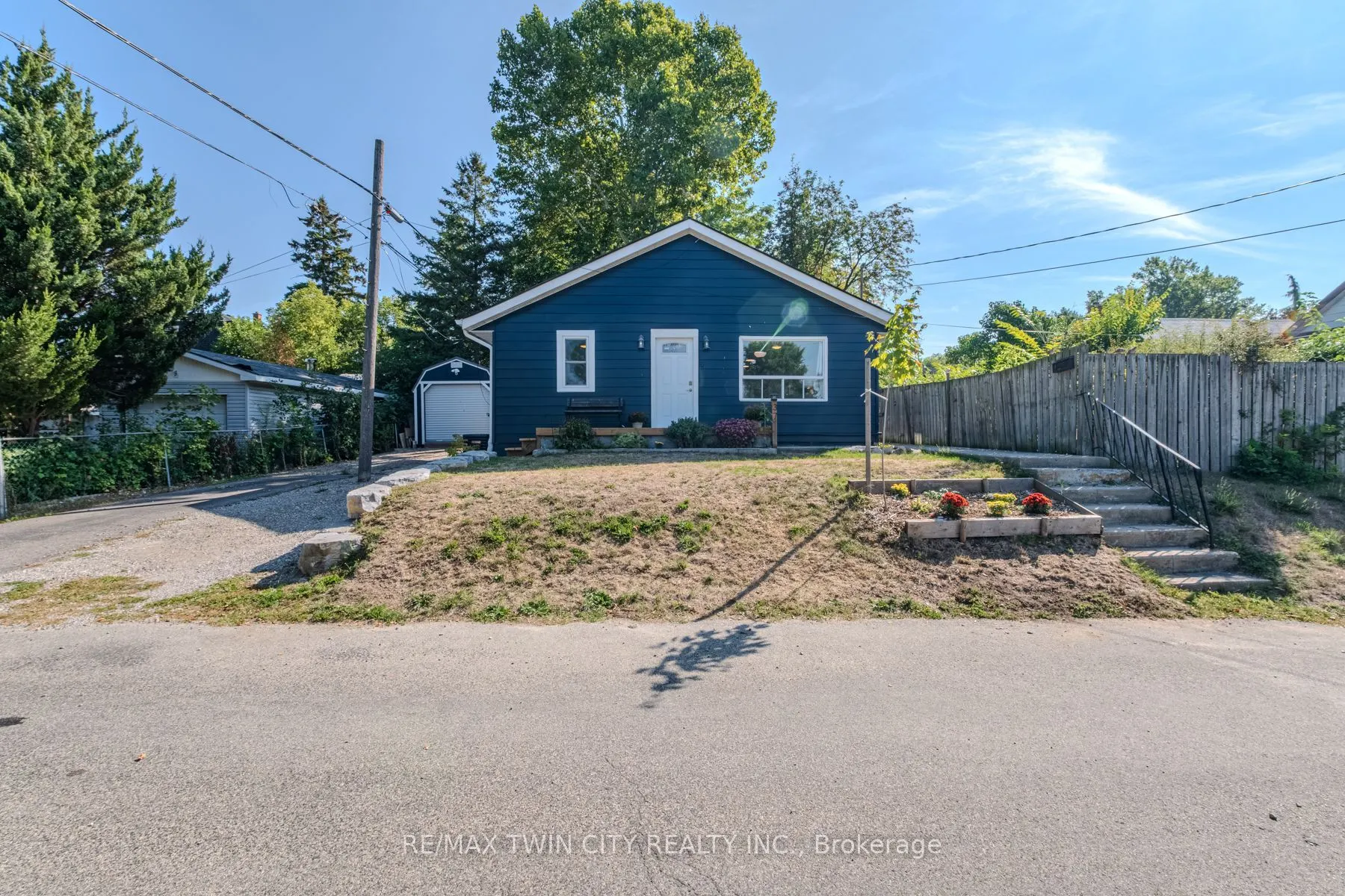 37 Twelfth Avenue