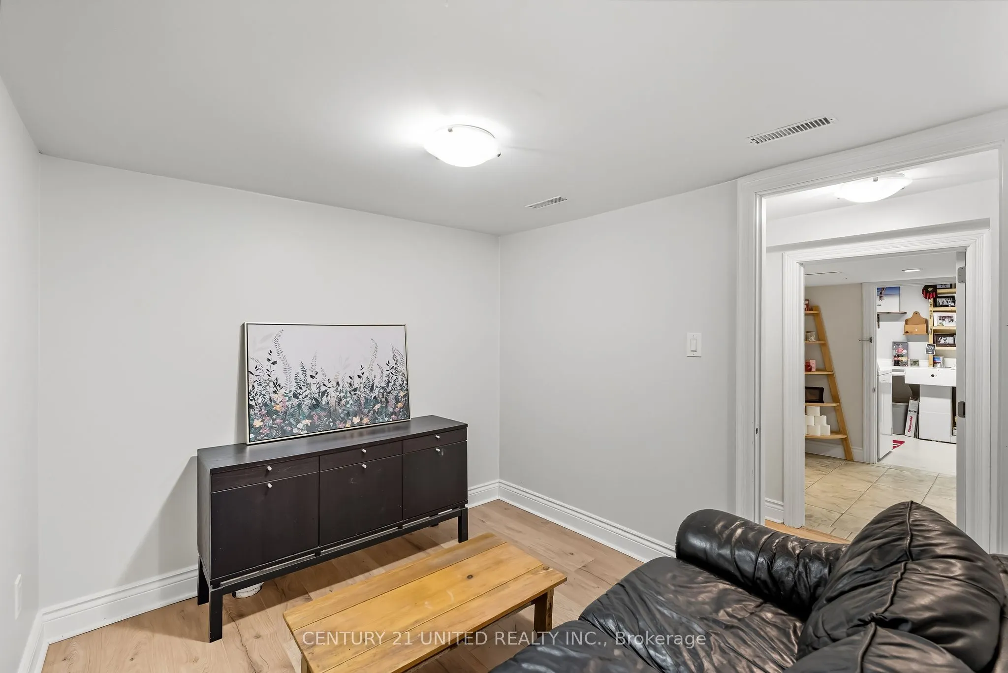 141 O'Carroll Avenue