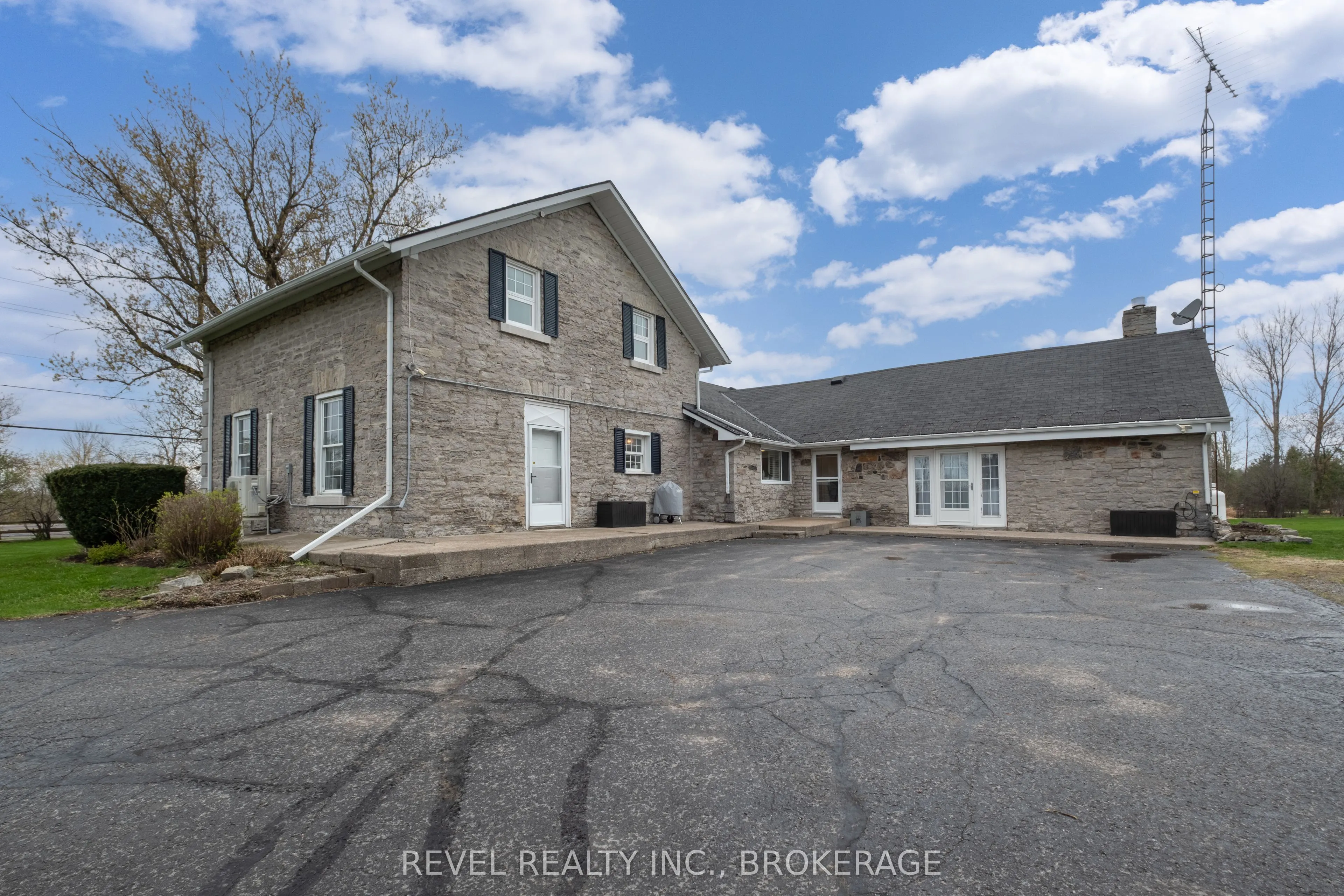 2964 Highway 38