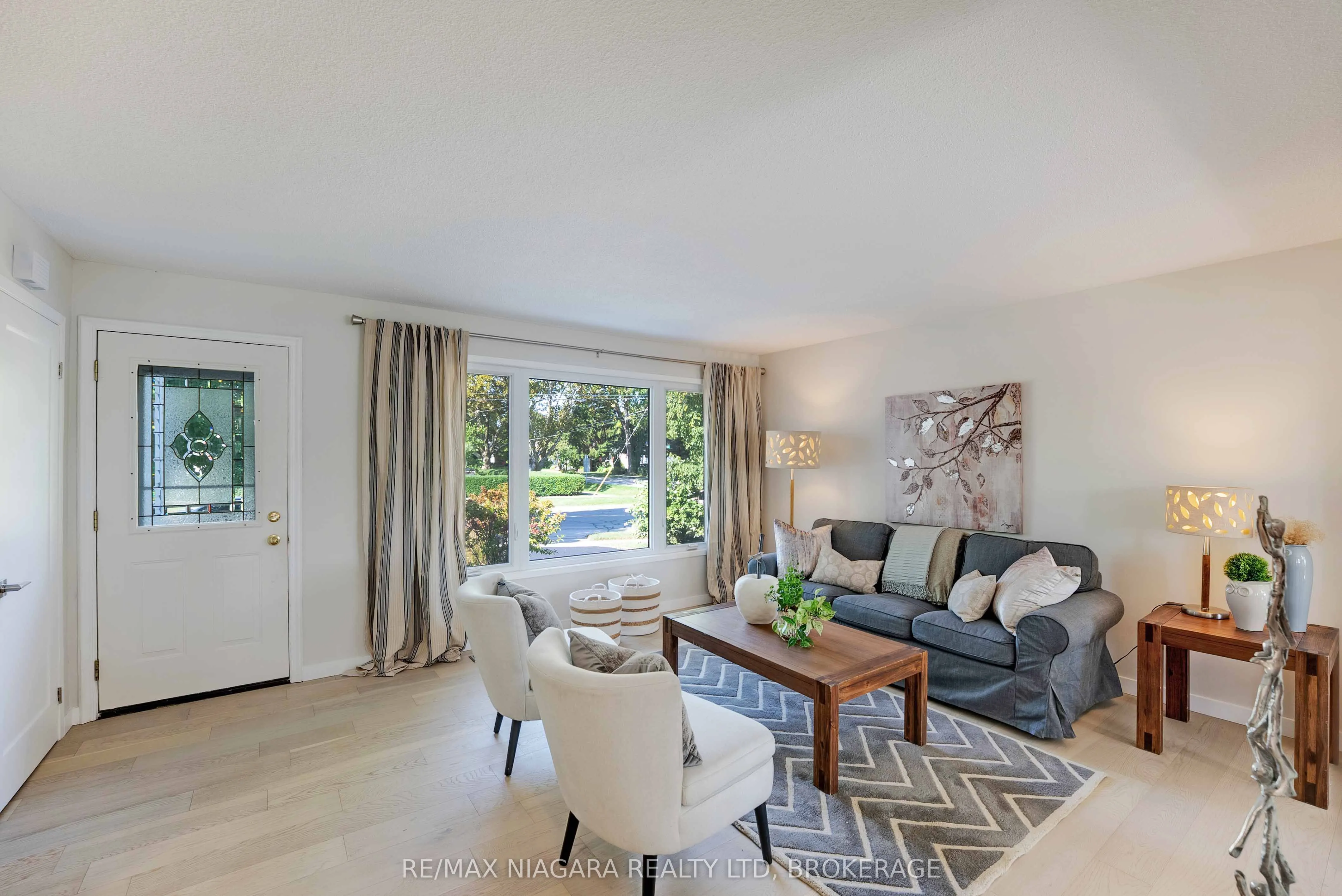 628 Bunting Road