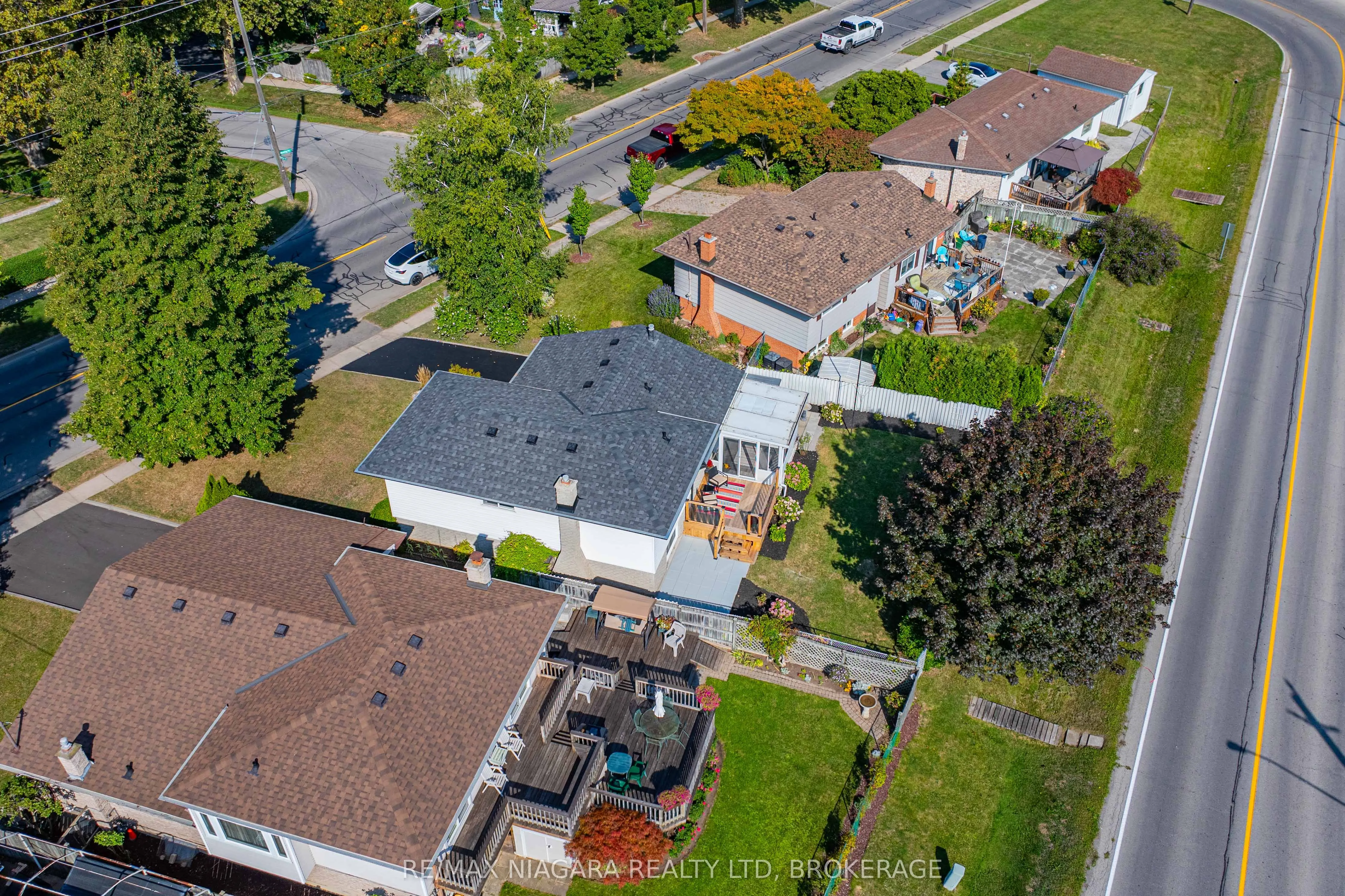 628 Bunting Road