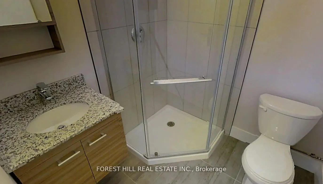 253 Albert Street, #108