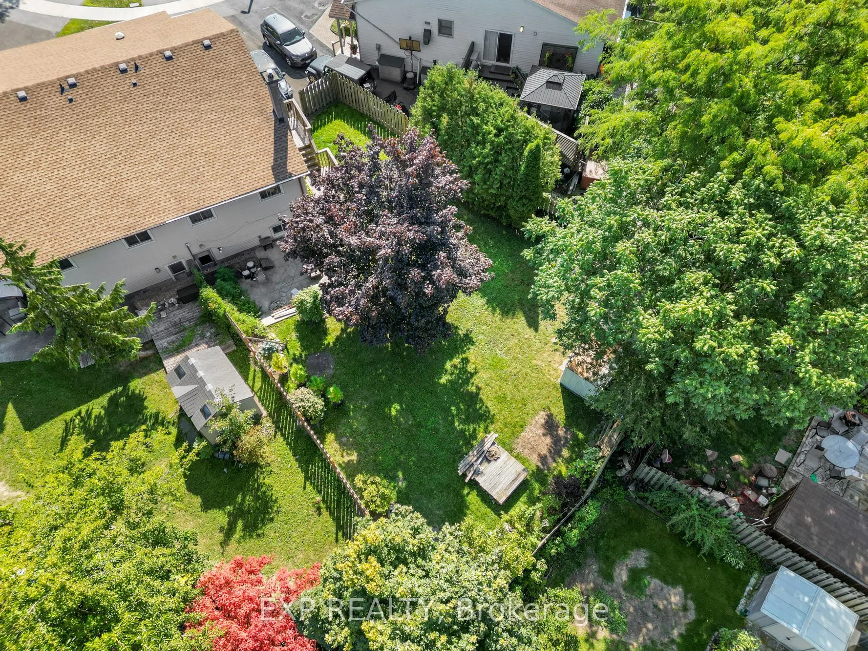 36 RAINBOW Court