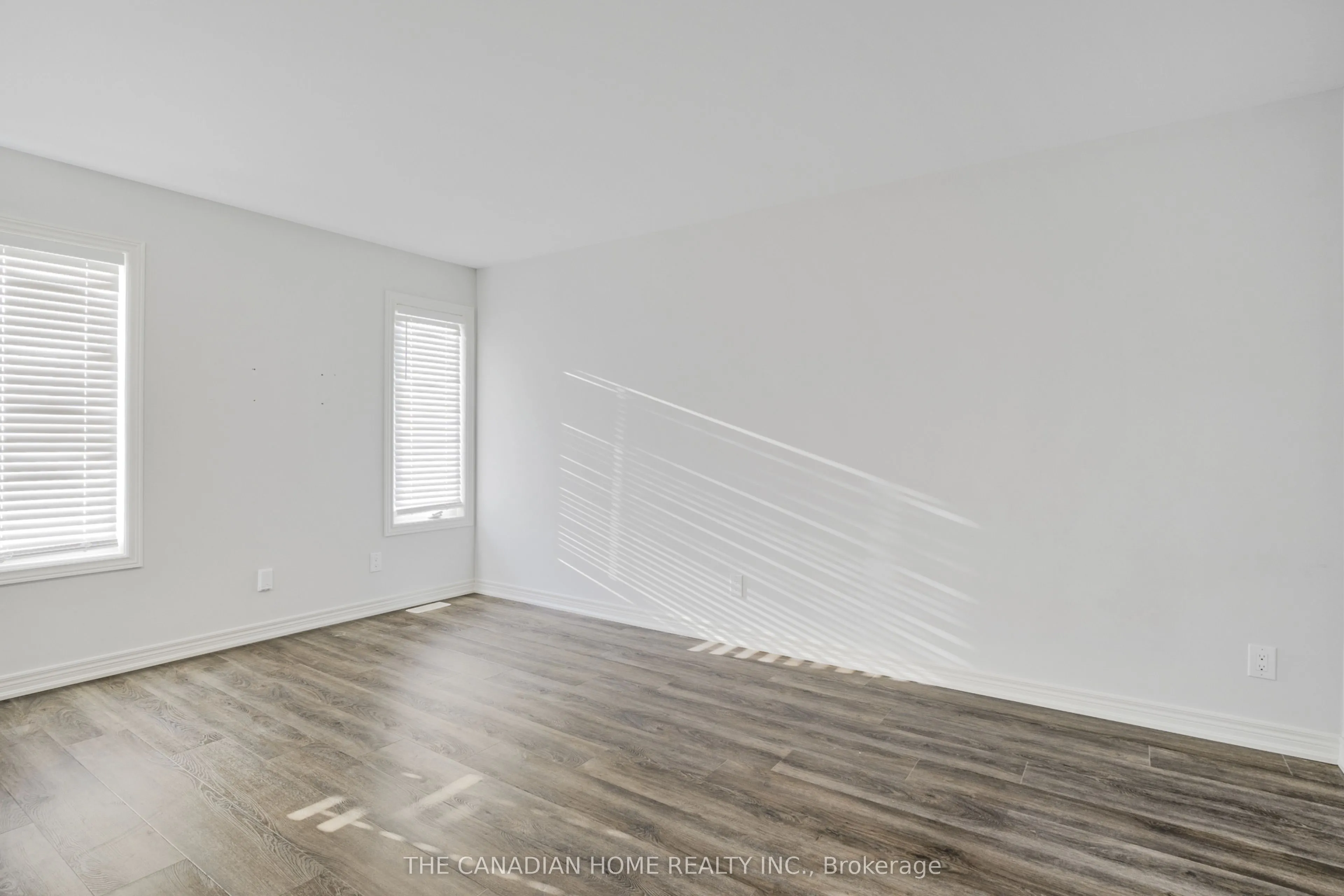 15 Damude Avenue