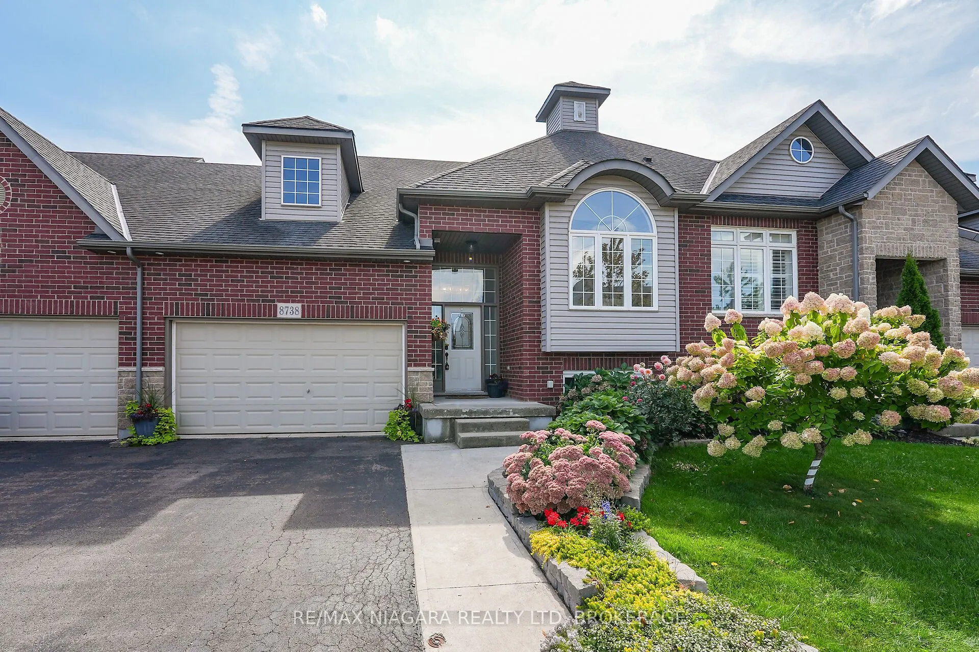 8738 Upper Canada Drive