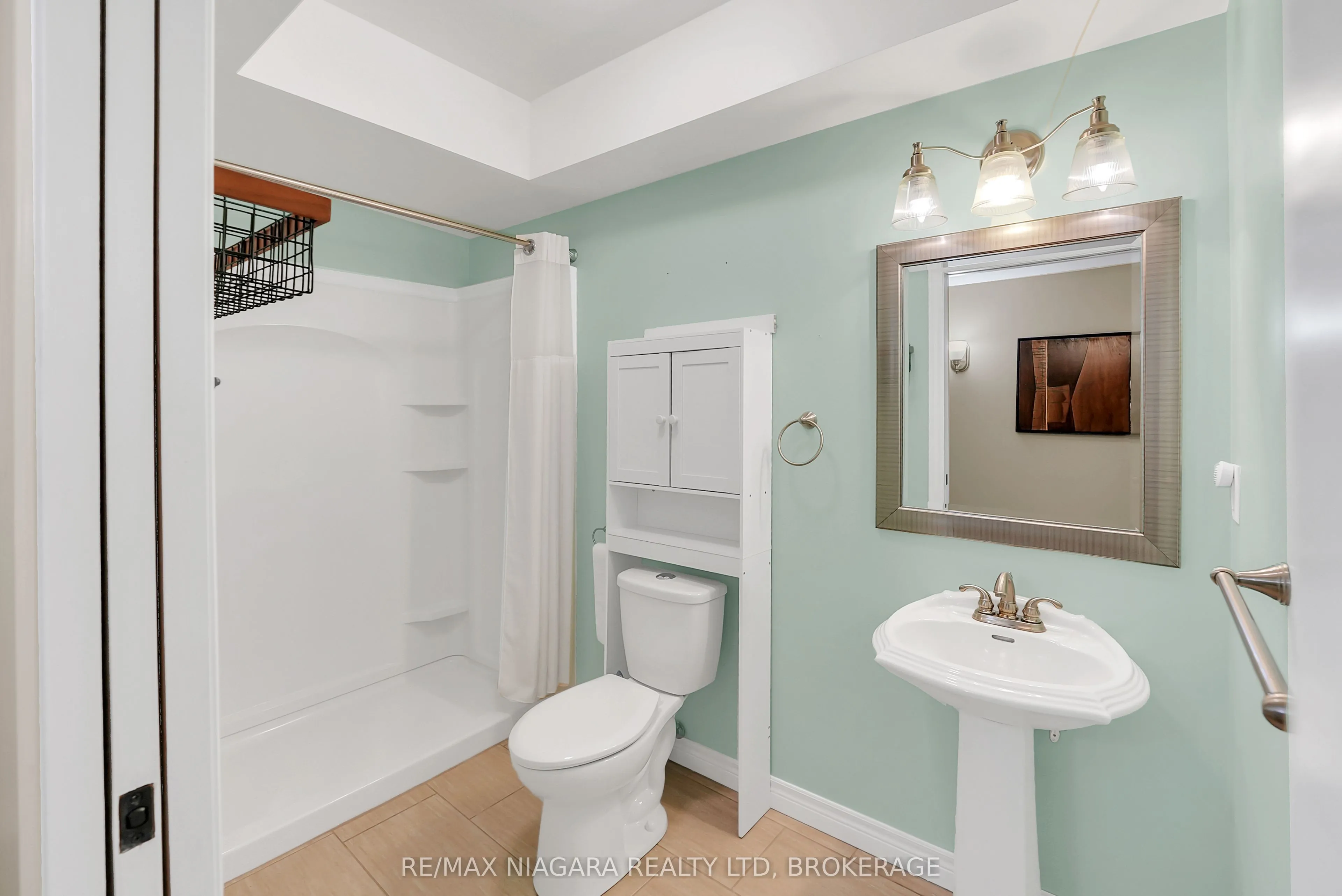 8738 Upper Canada Drive