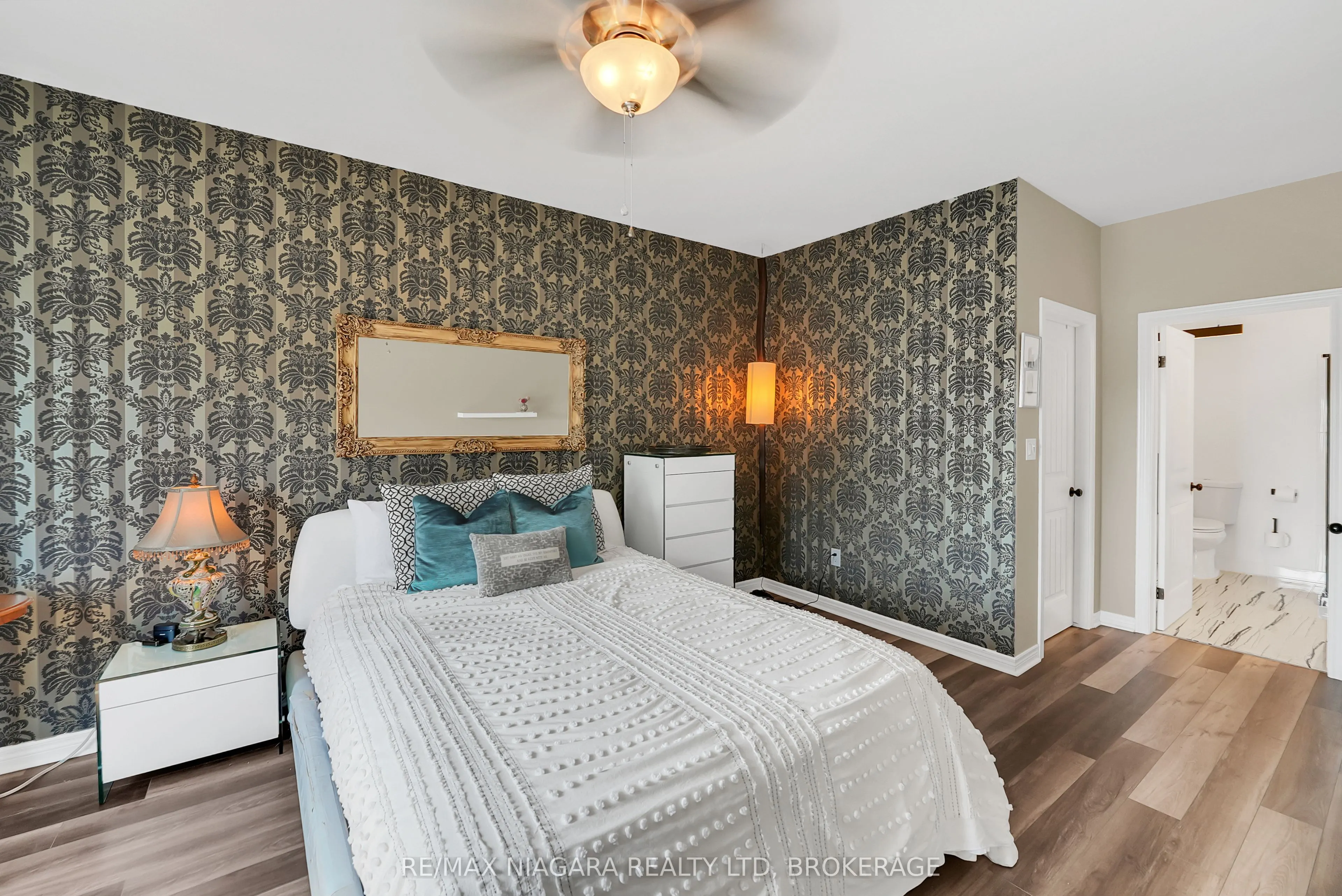 8738 Upper Canada Drive