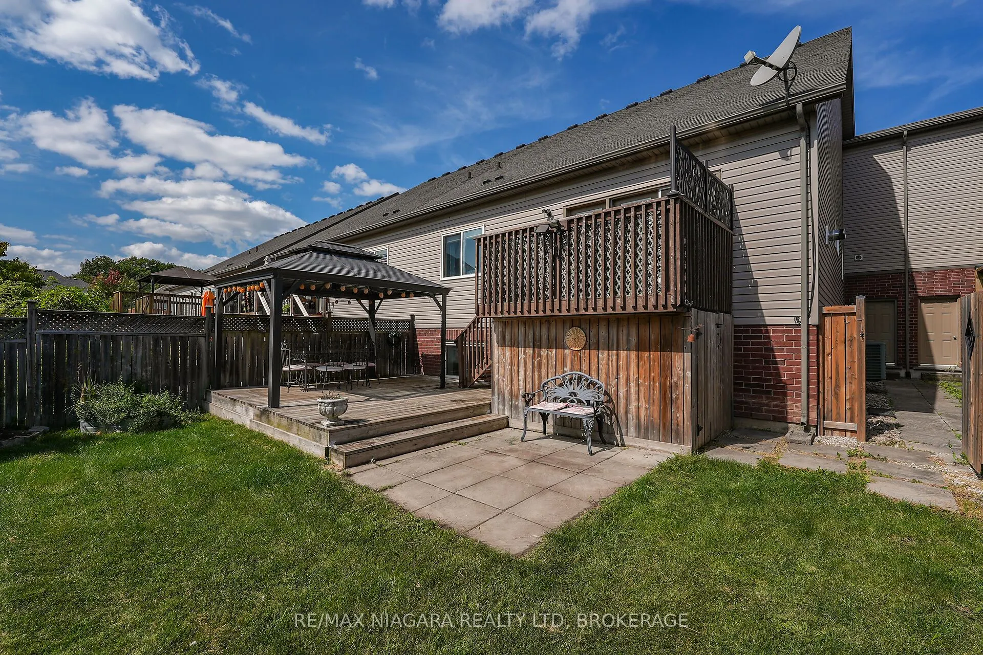 8738 Upper Canada Drive