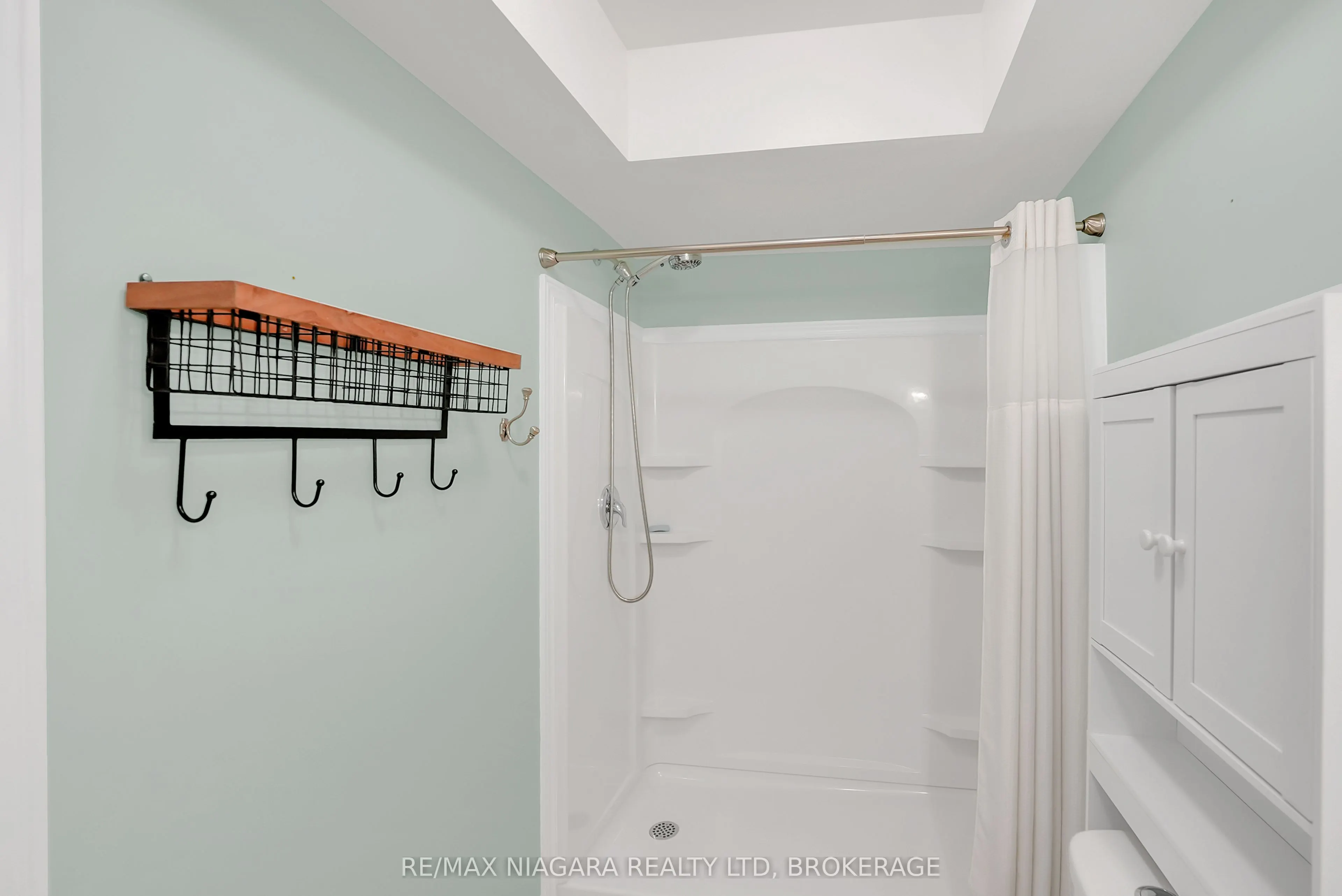 8738 Upper Canada Drive