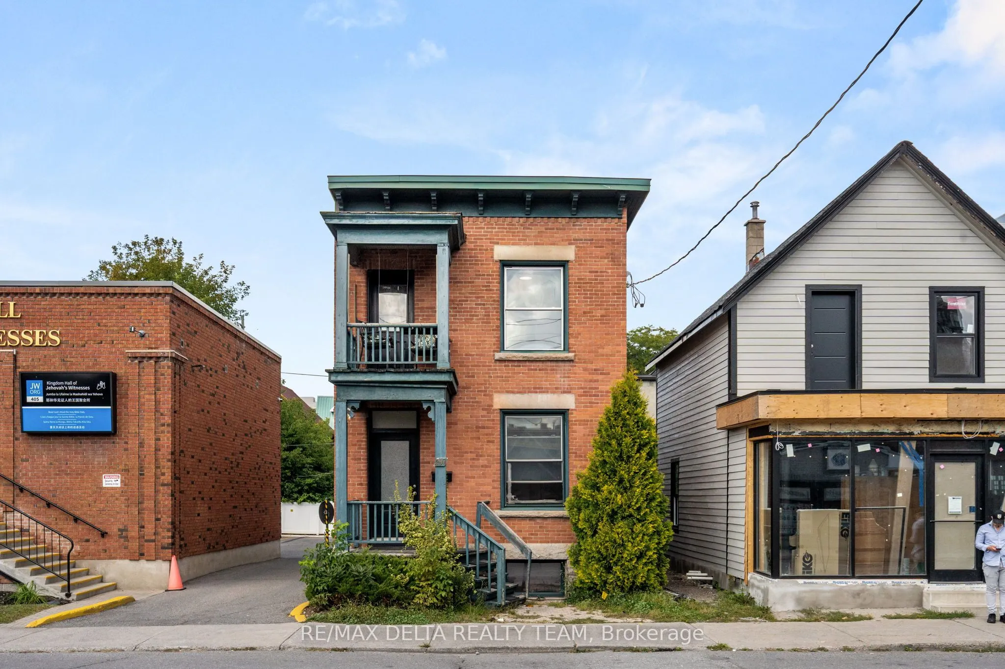 397 Gladstone Avenue