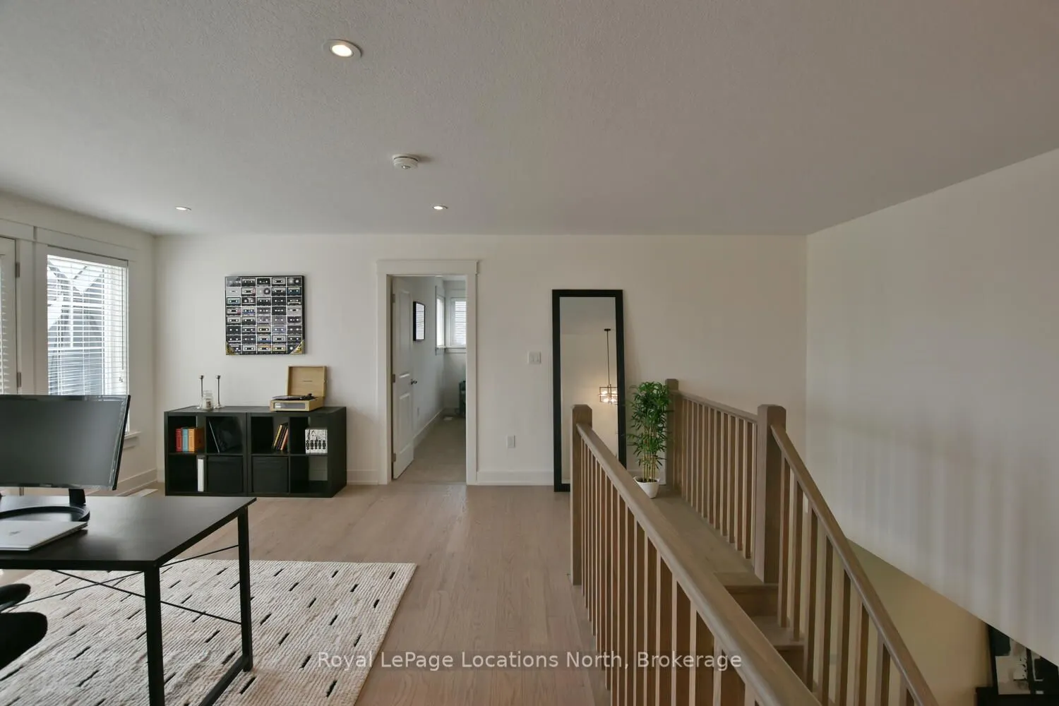 216 Snowberry Lane