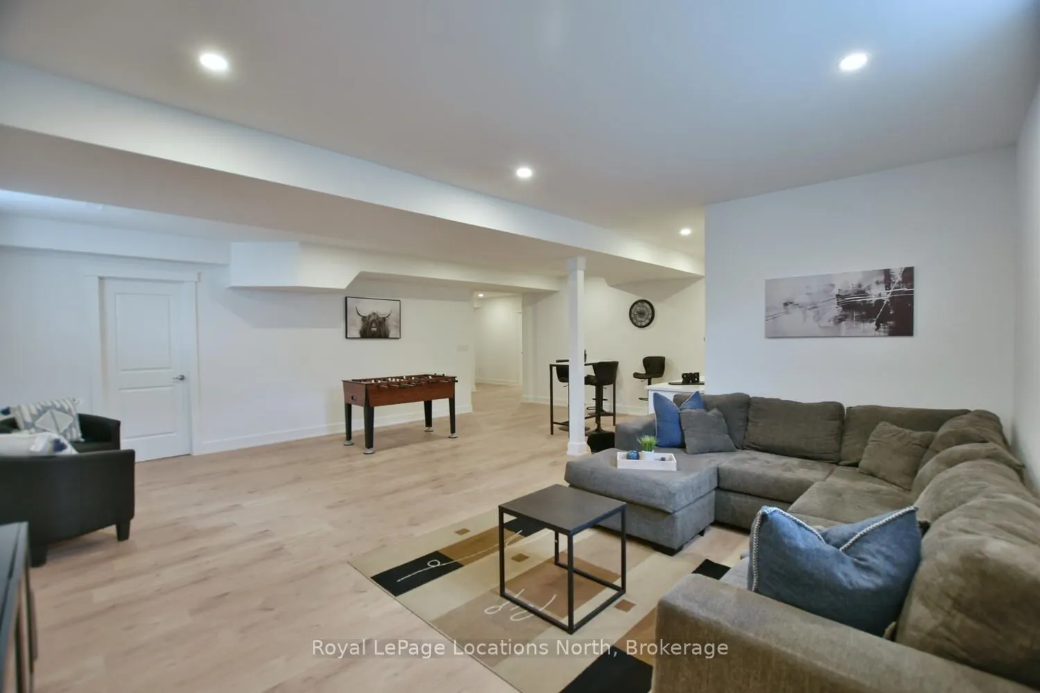 216 Snowberry Lane