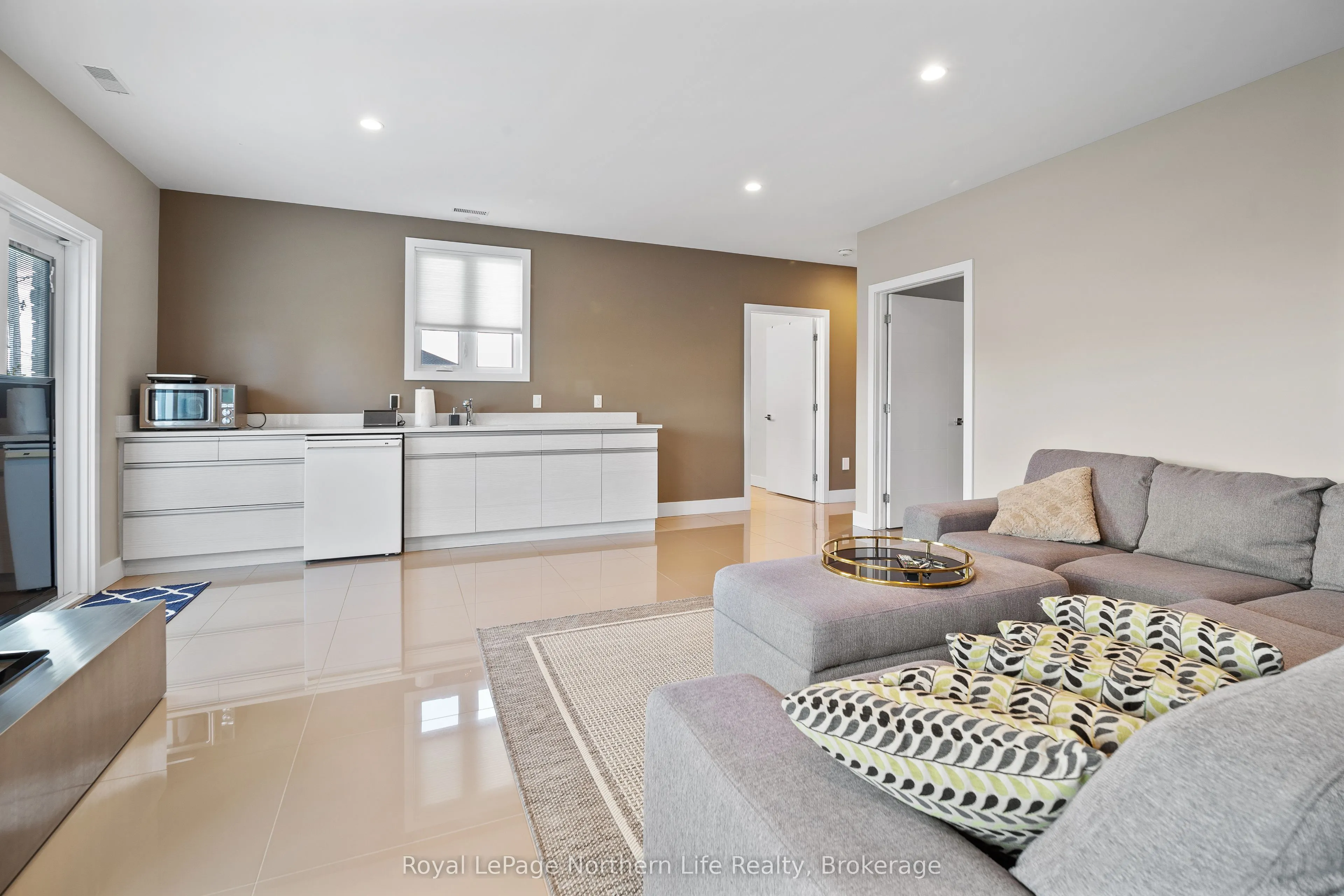 5 ZEPHYR Heights