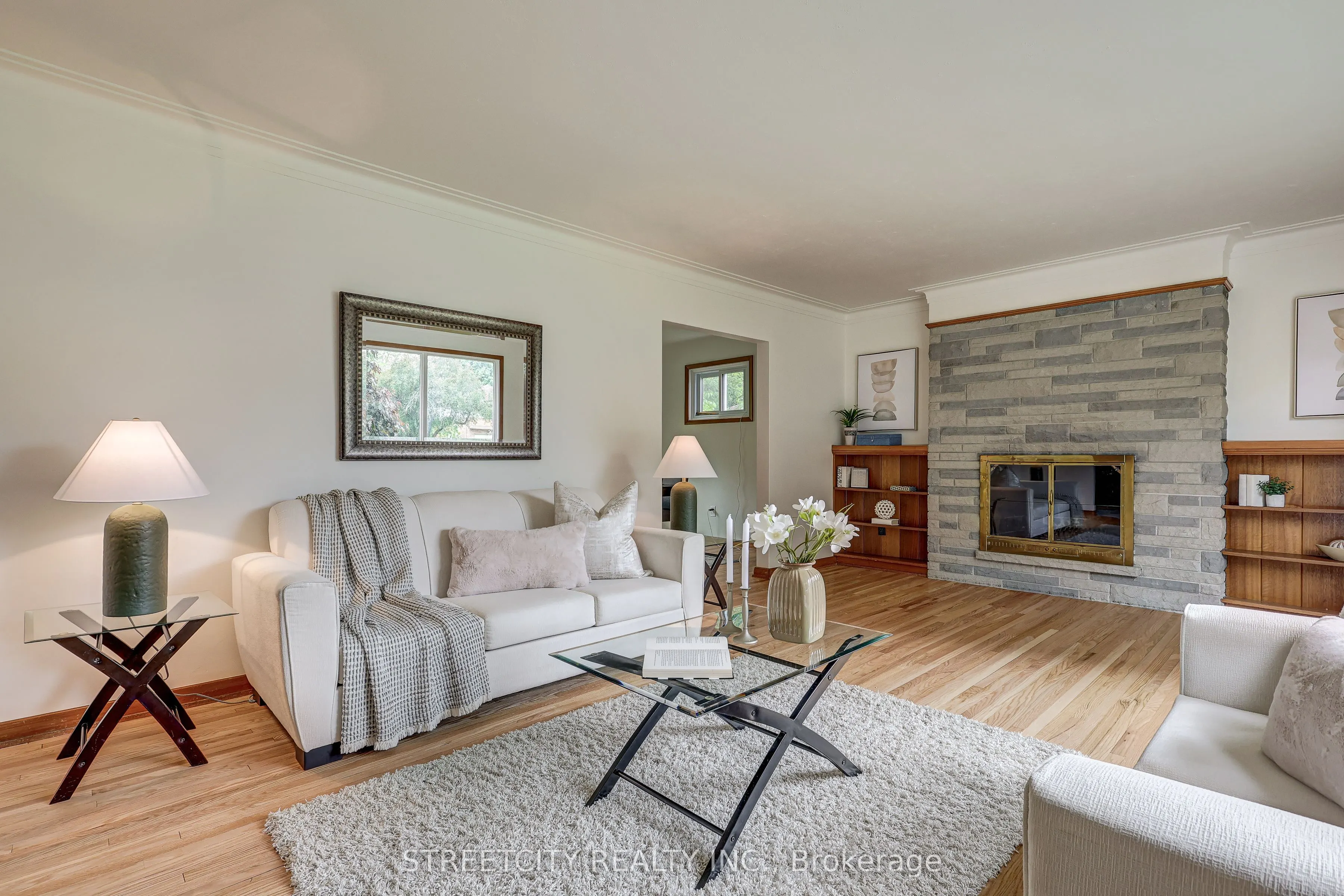 76 Bloomfield Drive