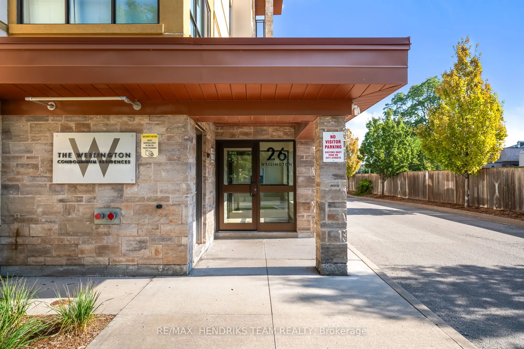 26 Wellington Street, #201