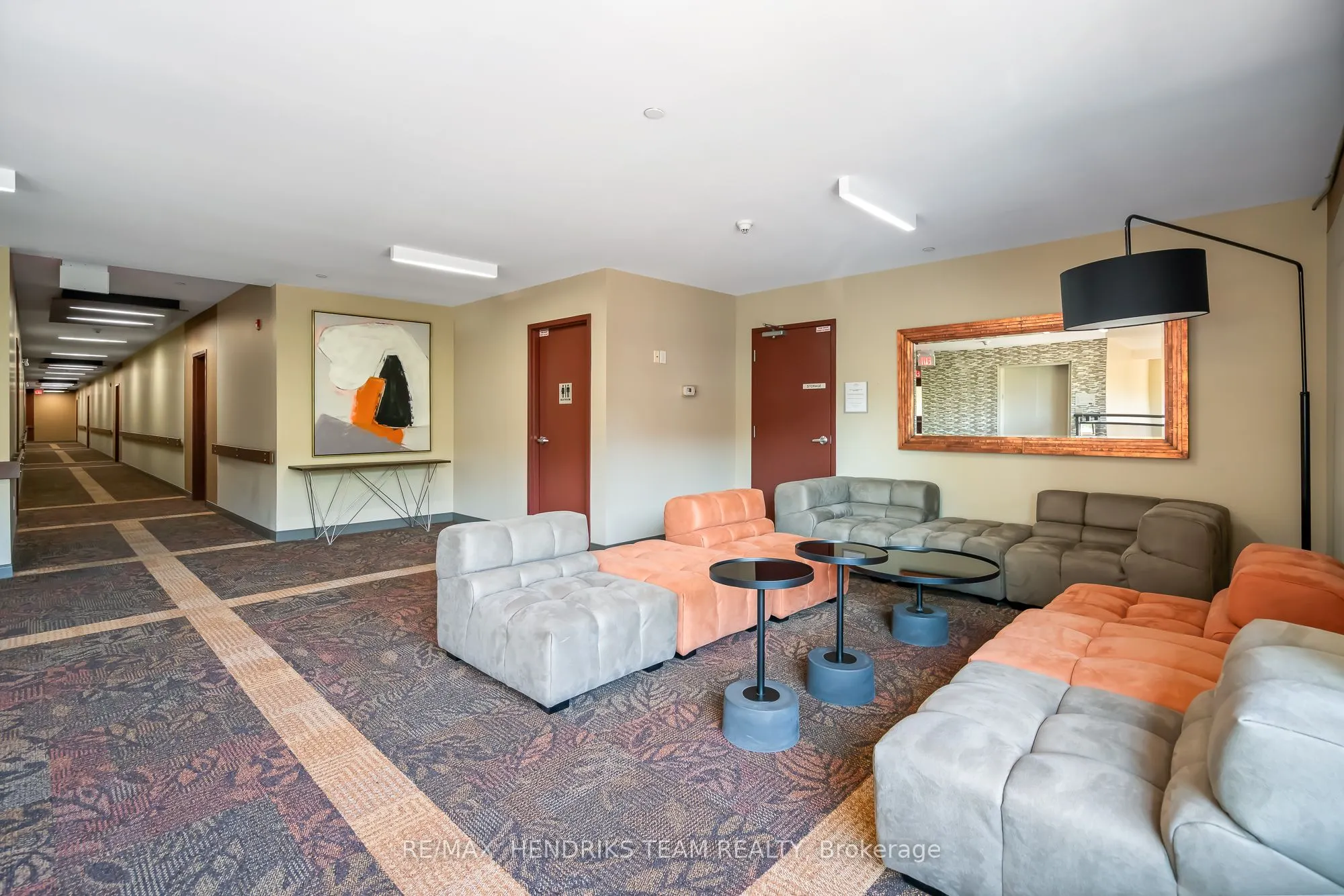 26 Wellington Street, #201