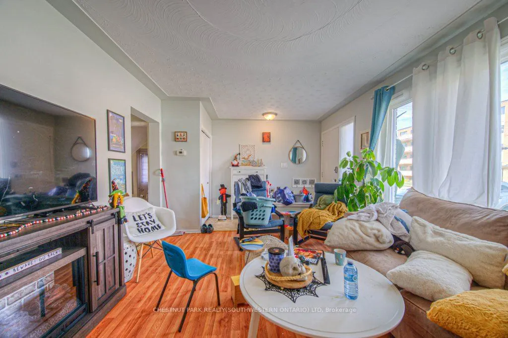151 Franklin Street N
