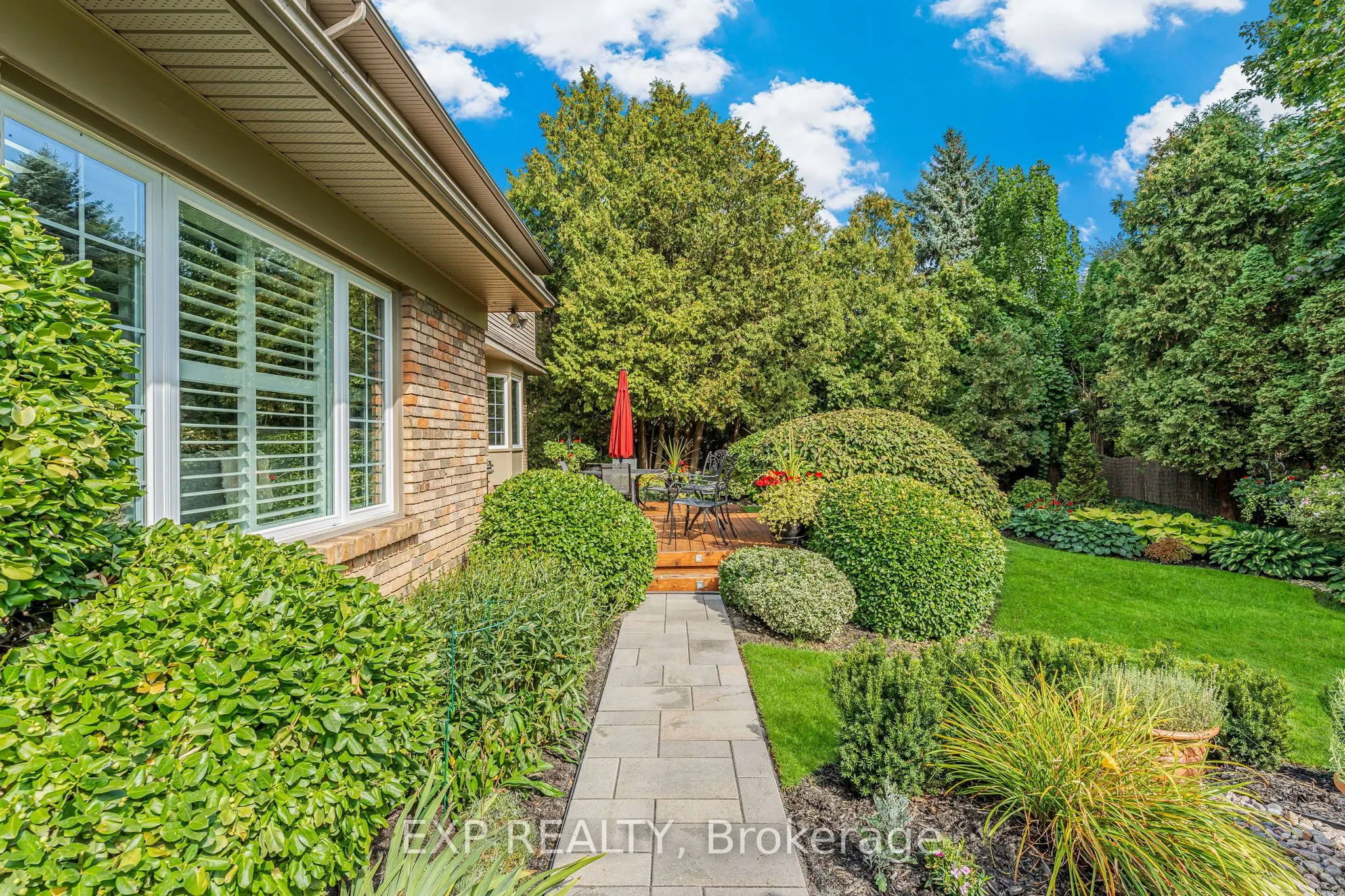 158 Broad Leaf Crescent