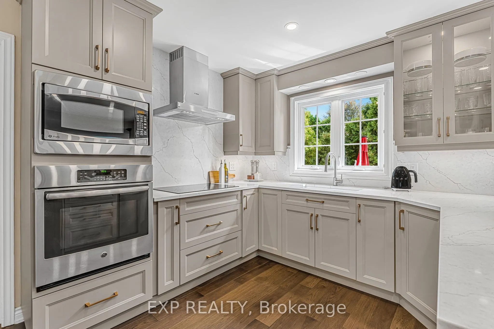 158 Broad Leaf Crescent