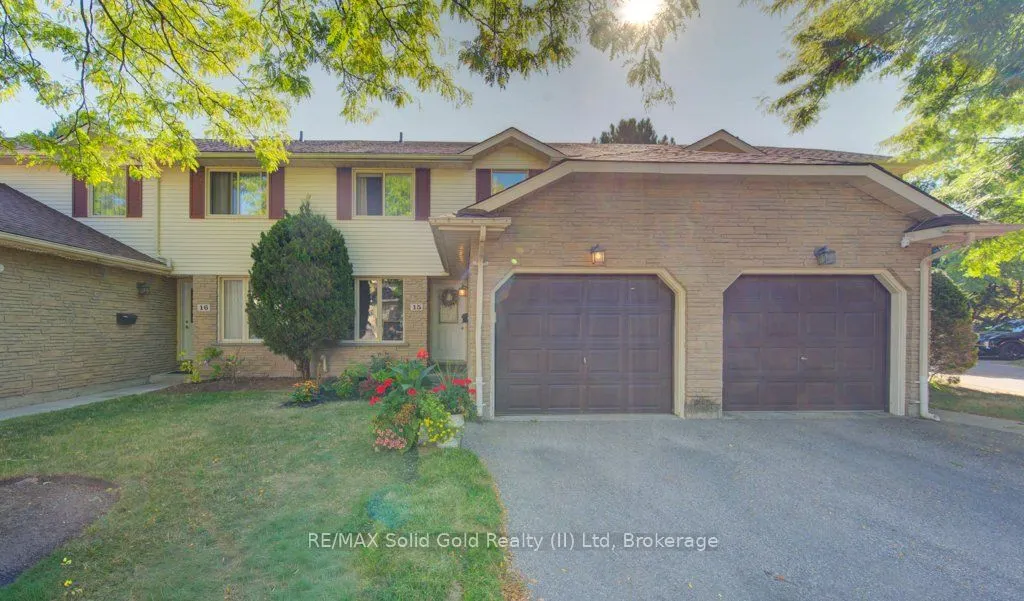 476 Kingscourt Drive, #15