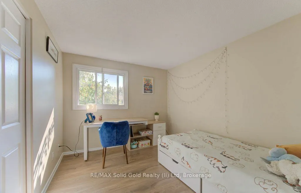 476 Kingscourt Drive, #15