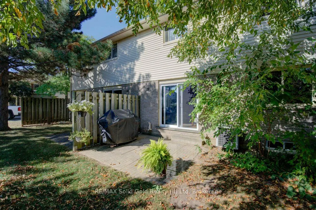 476 Kingscourt Drive, #15