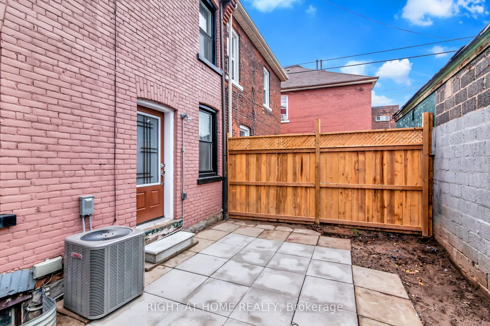 37 Ashley Street