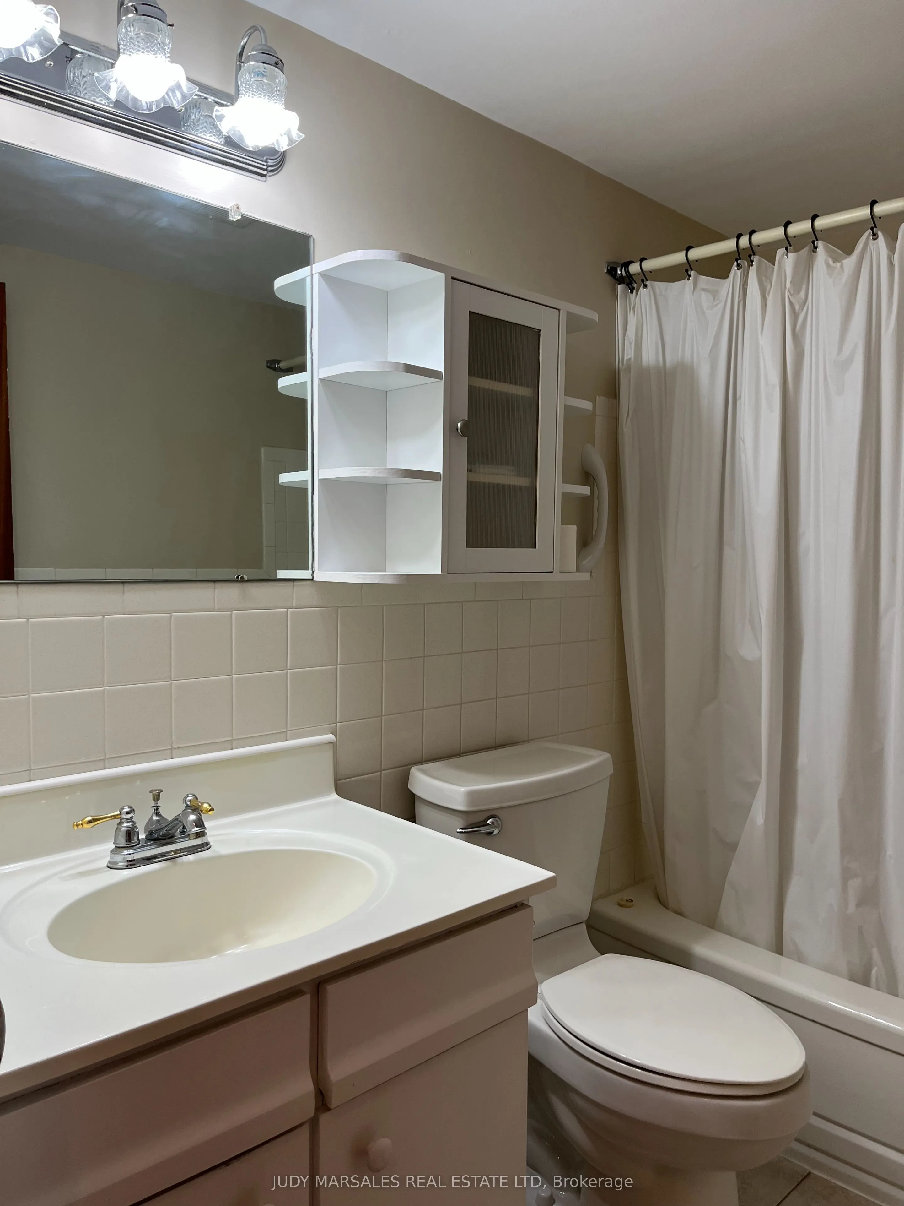 10 Woodman Drive S, #308