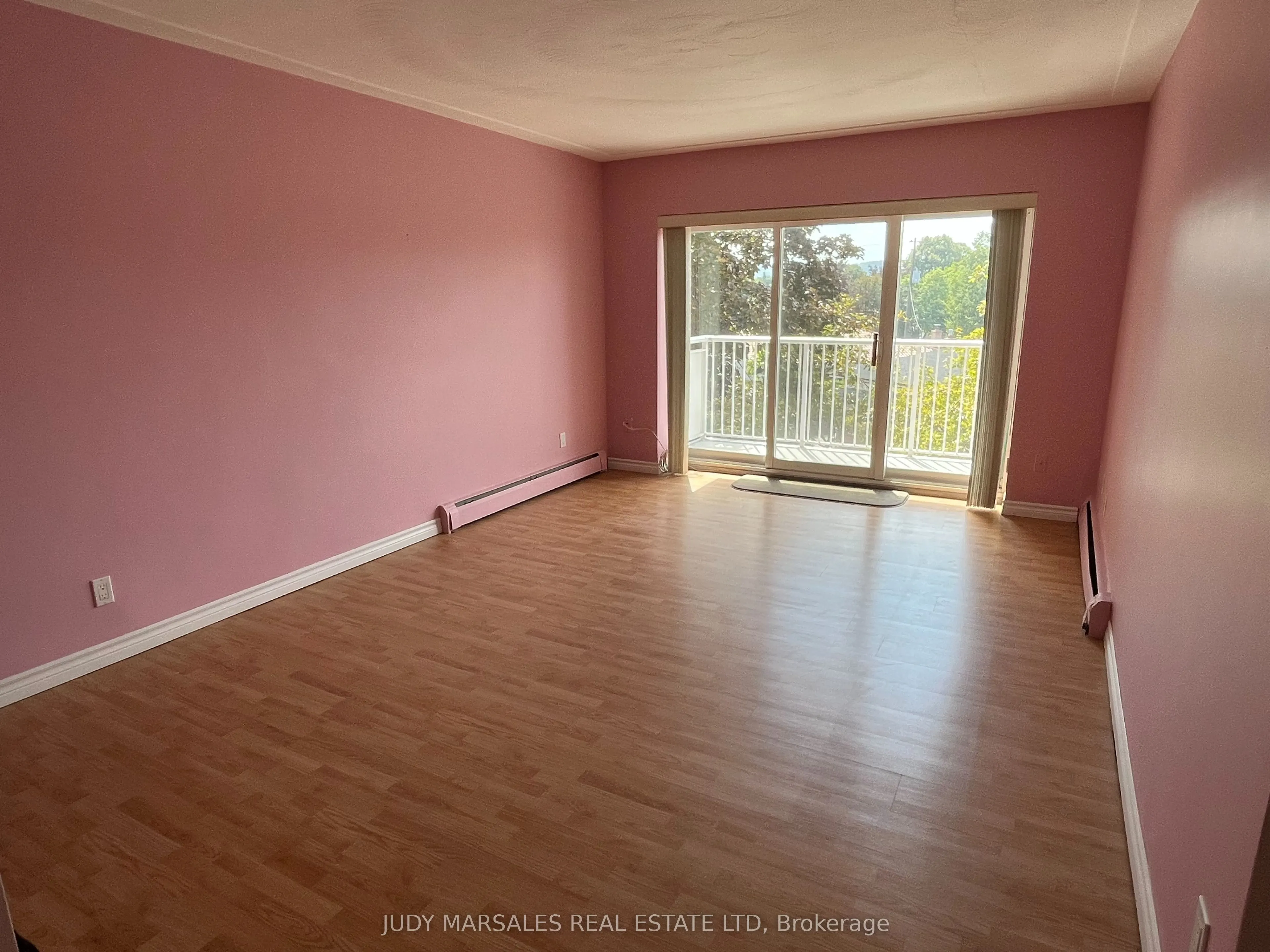10 Woodman Drive S, #308