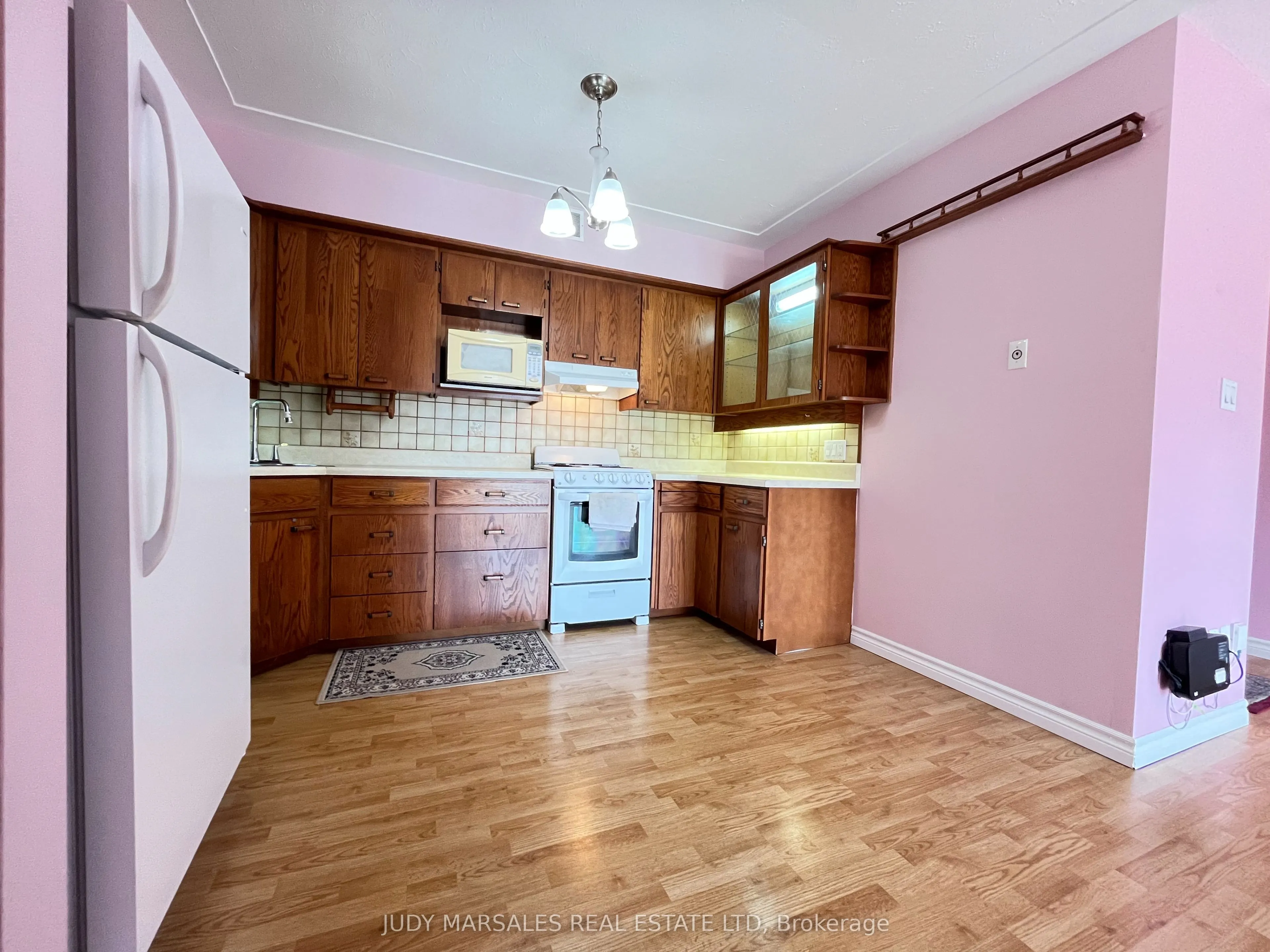 10 Woodman Drive S, #308