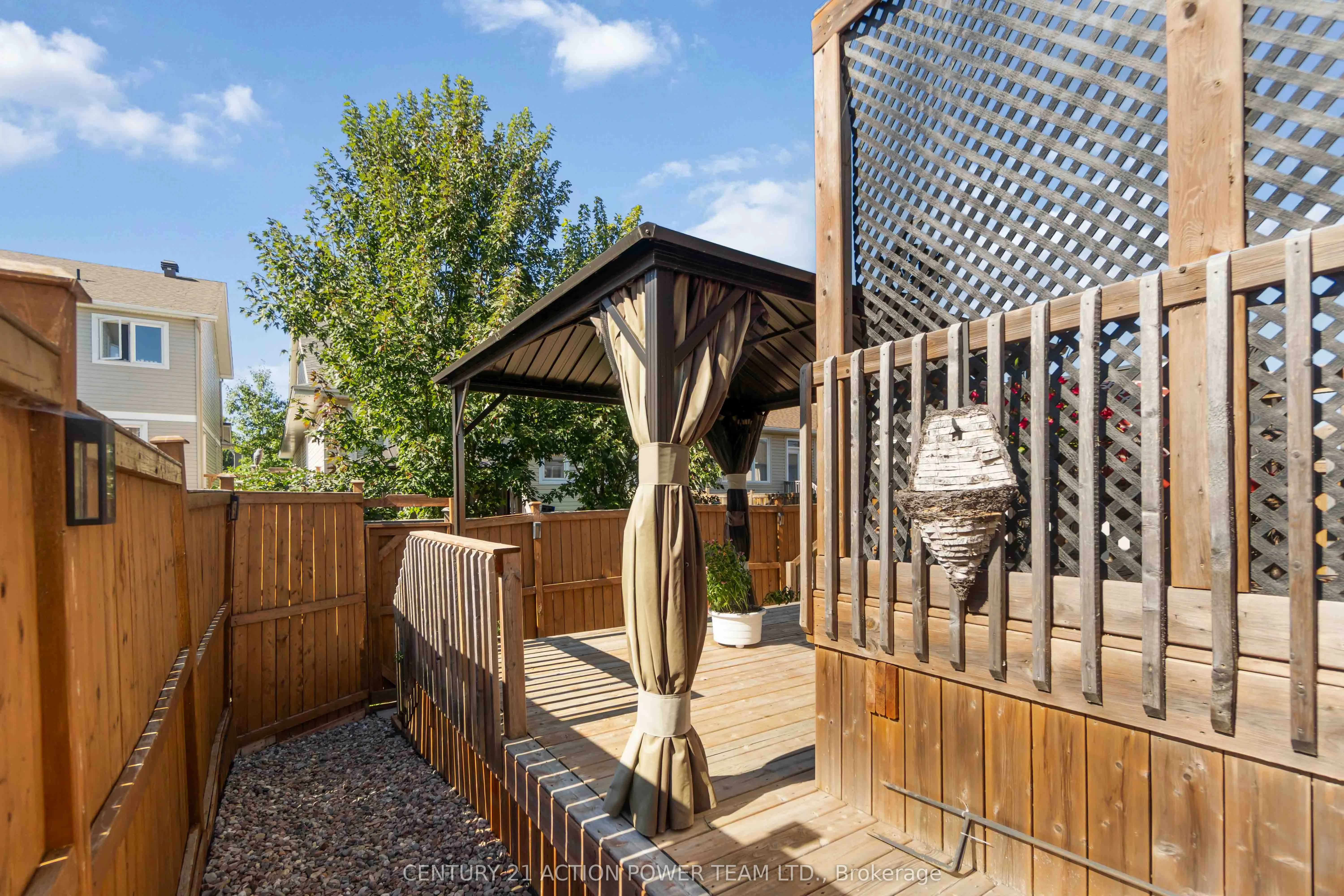 77 Desmond Trudeau Drive