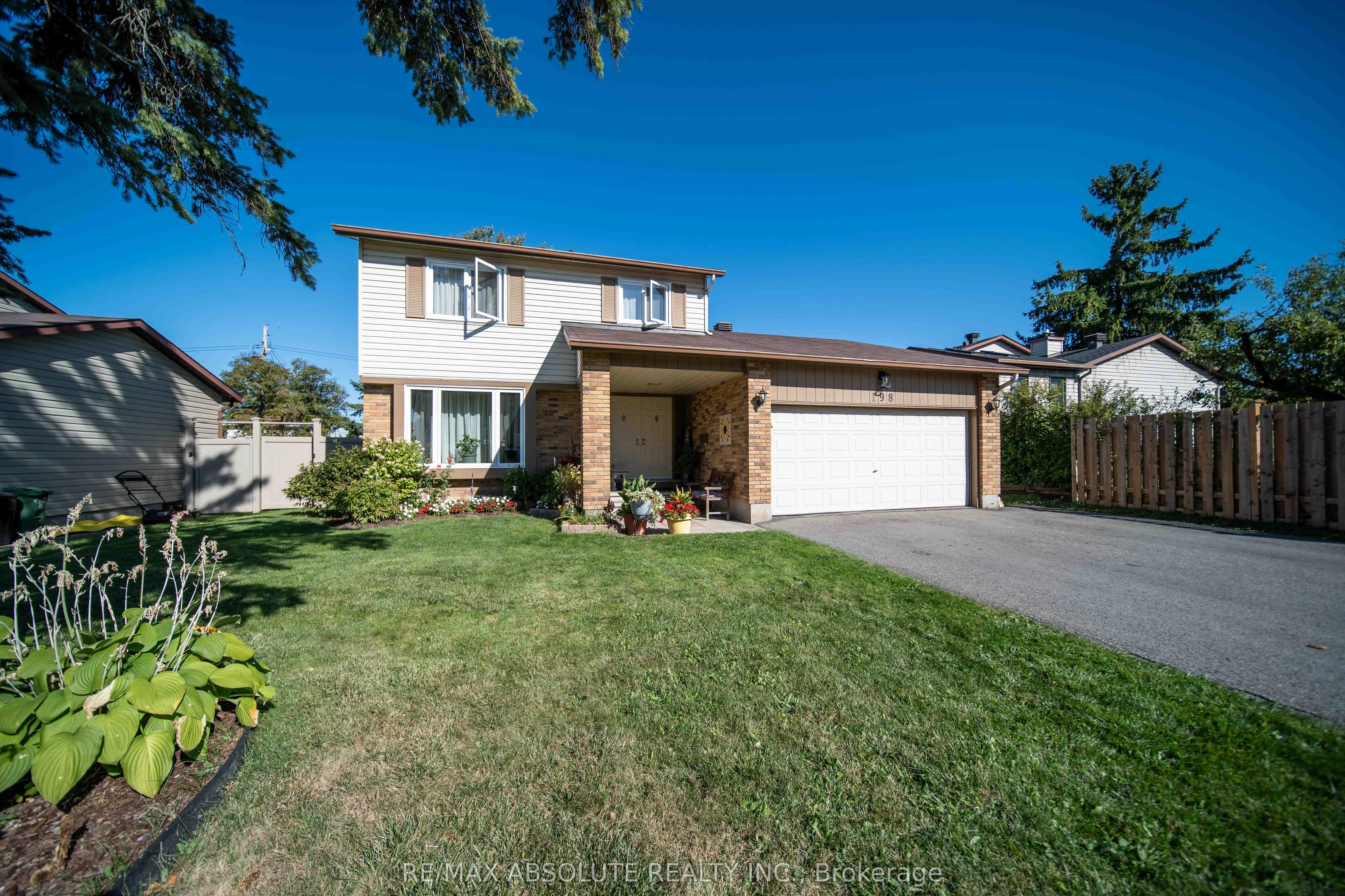 198 Hoylake Crescent