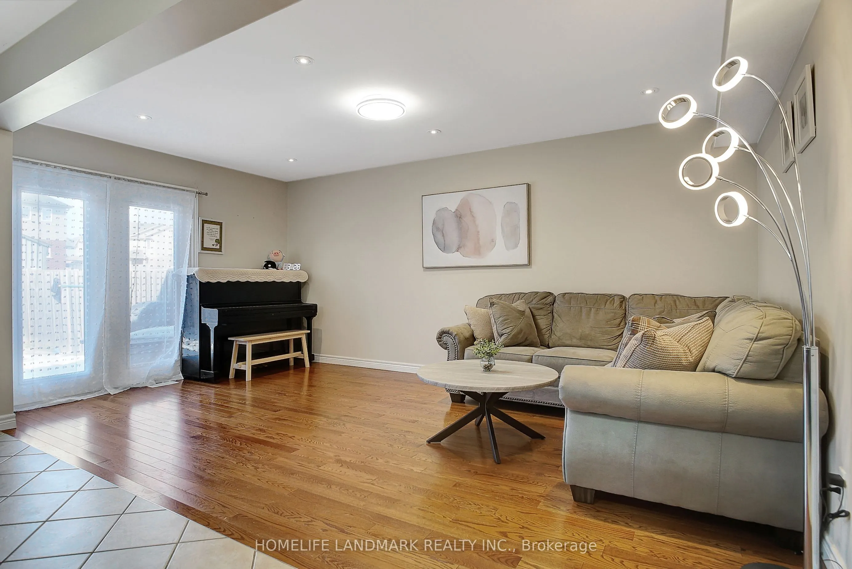 328 vincent Drive