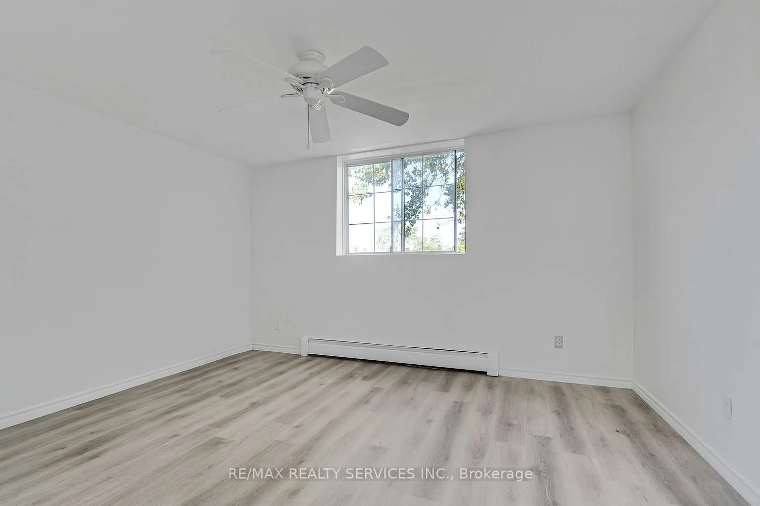 4218 Portage Road, #204