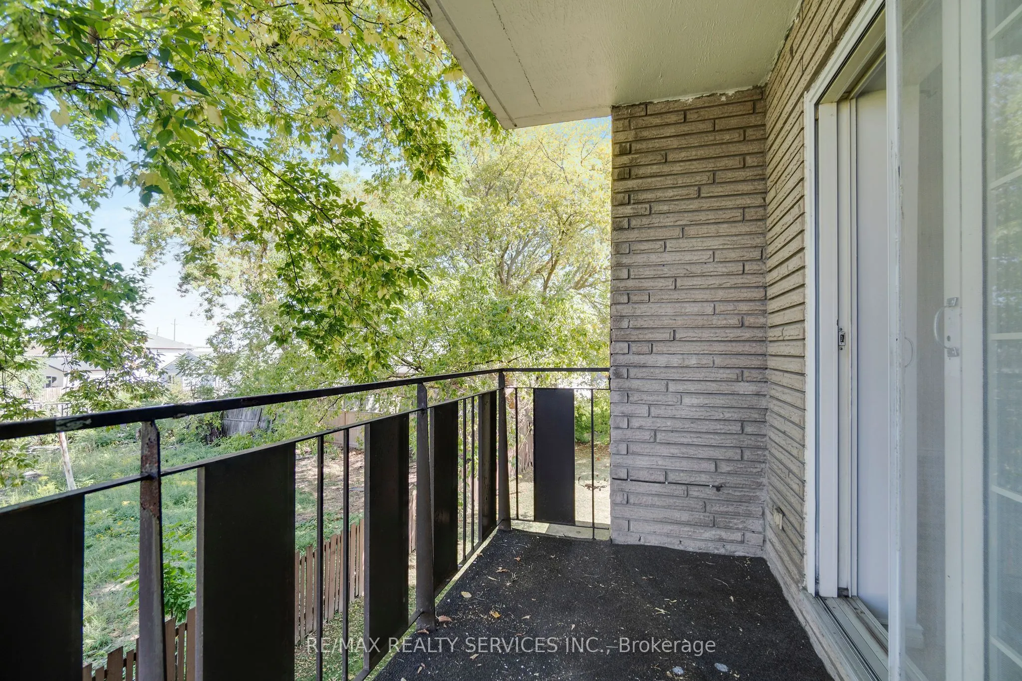 4218 Portage Road, #204