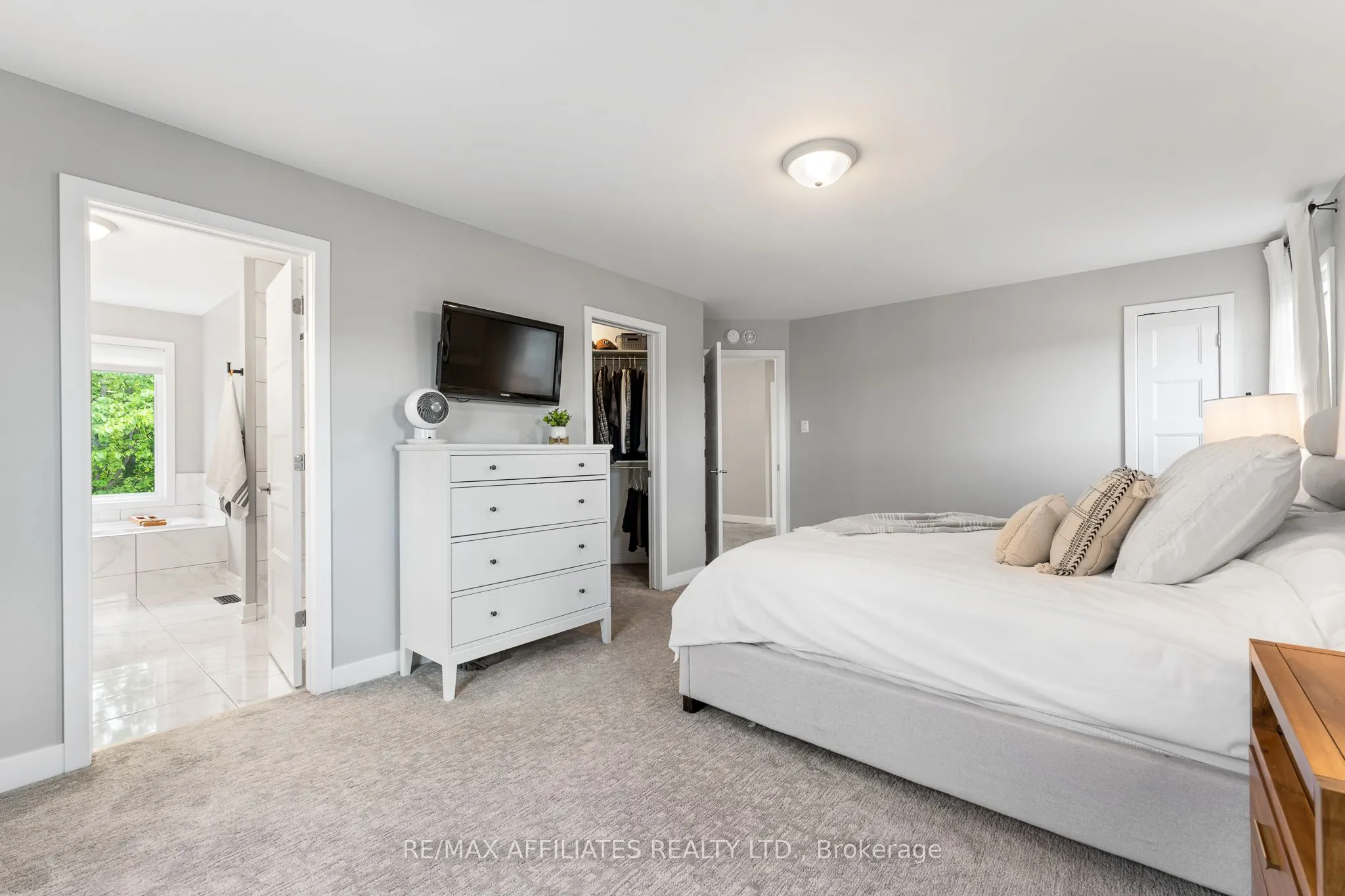 156 Hybrid Street