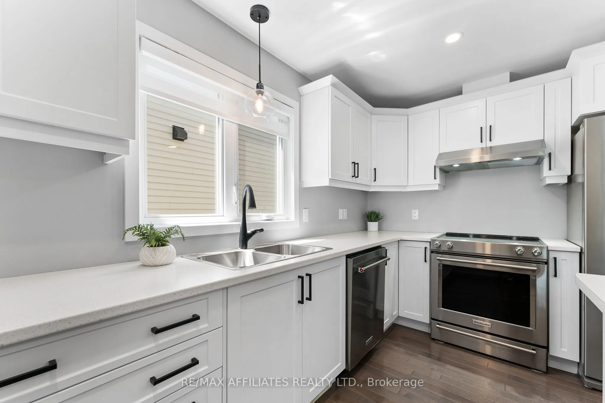 156 Hybrid Street