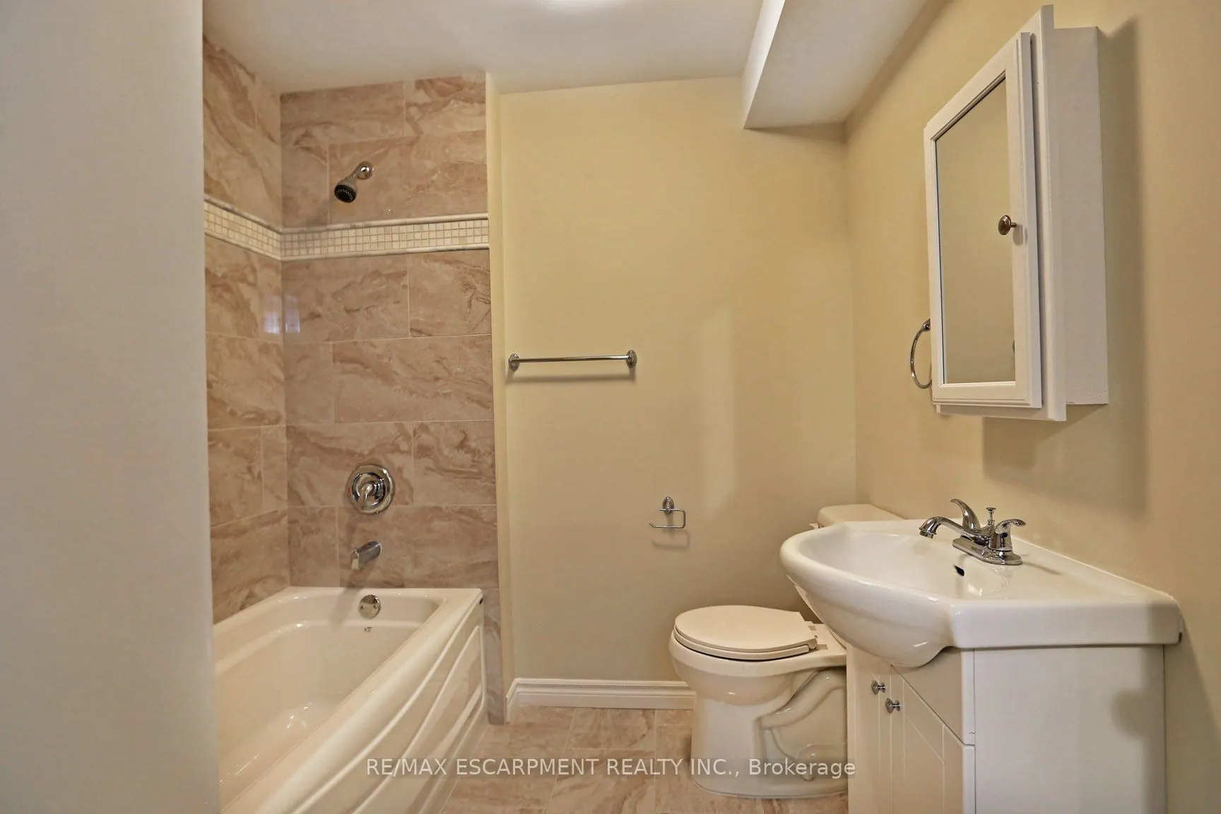 279 Nashville Circle, #2