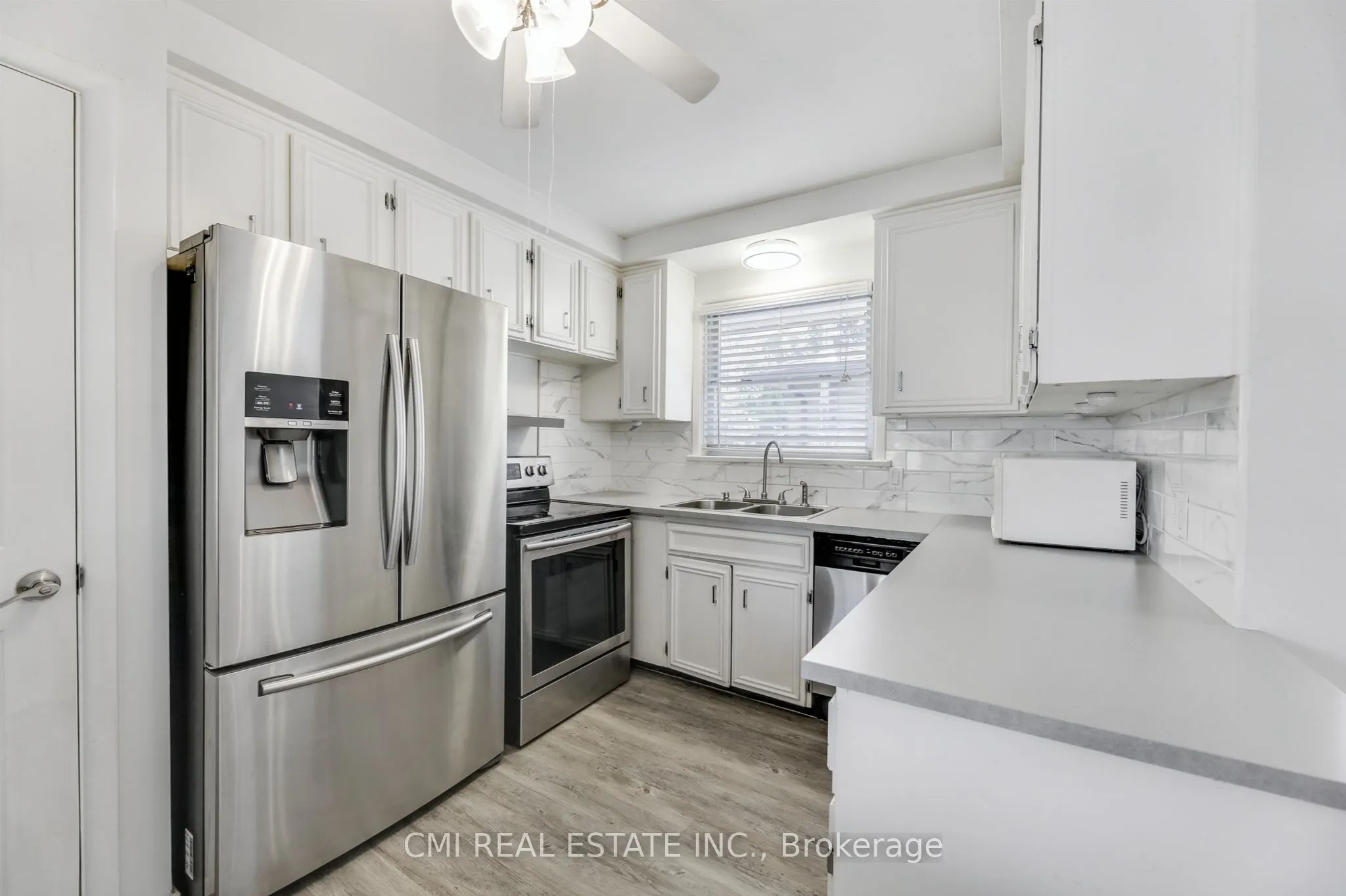 106 Laurentian Drive N