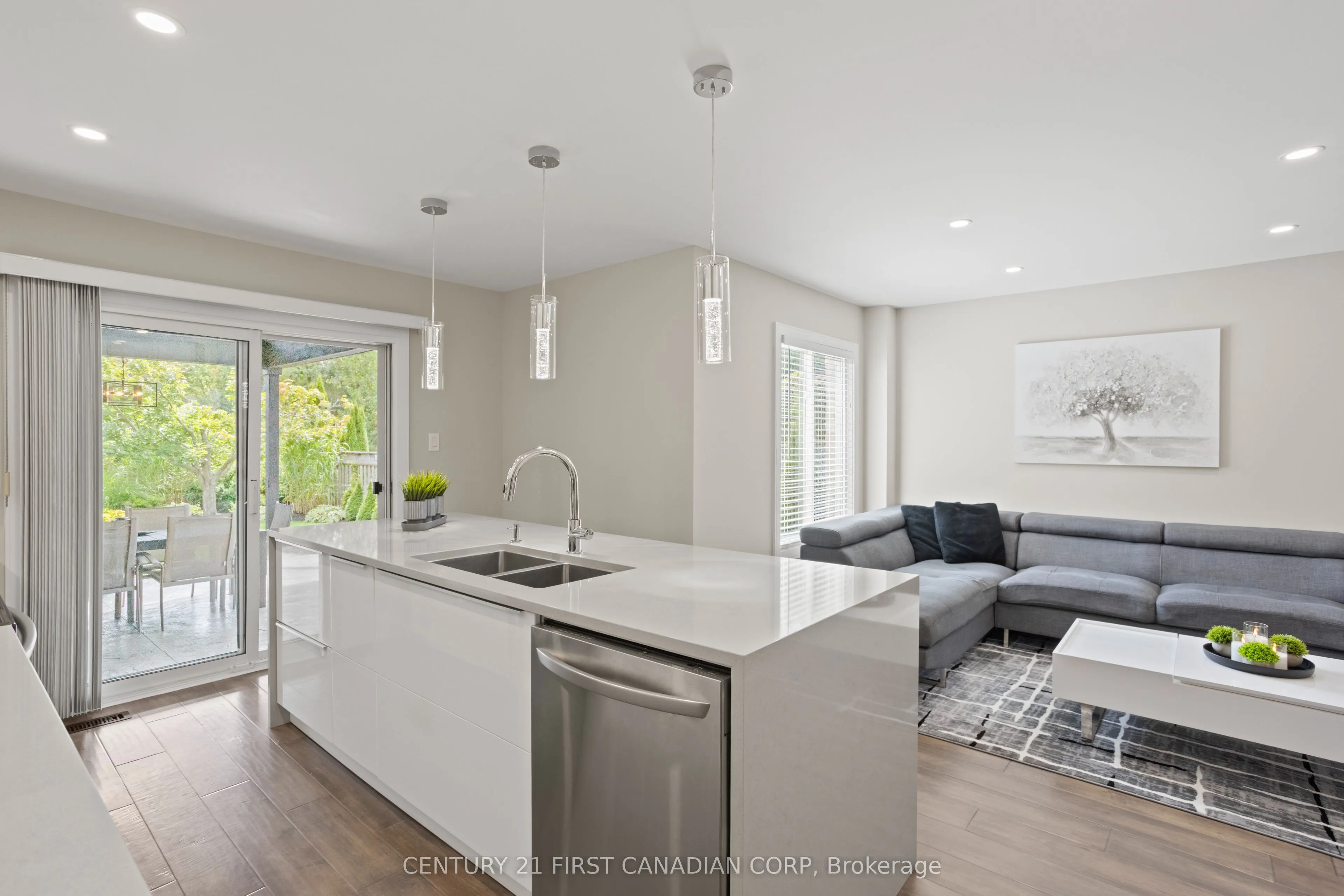 1075 Blackmaple Court