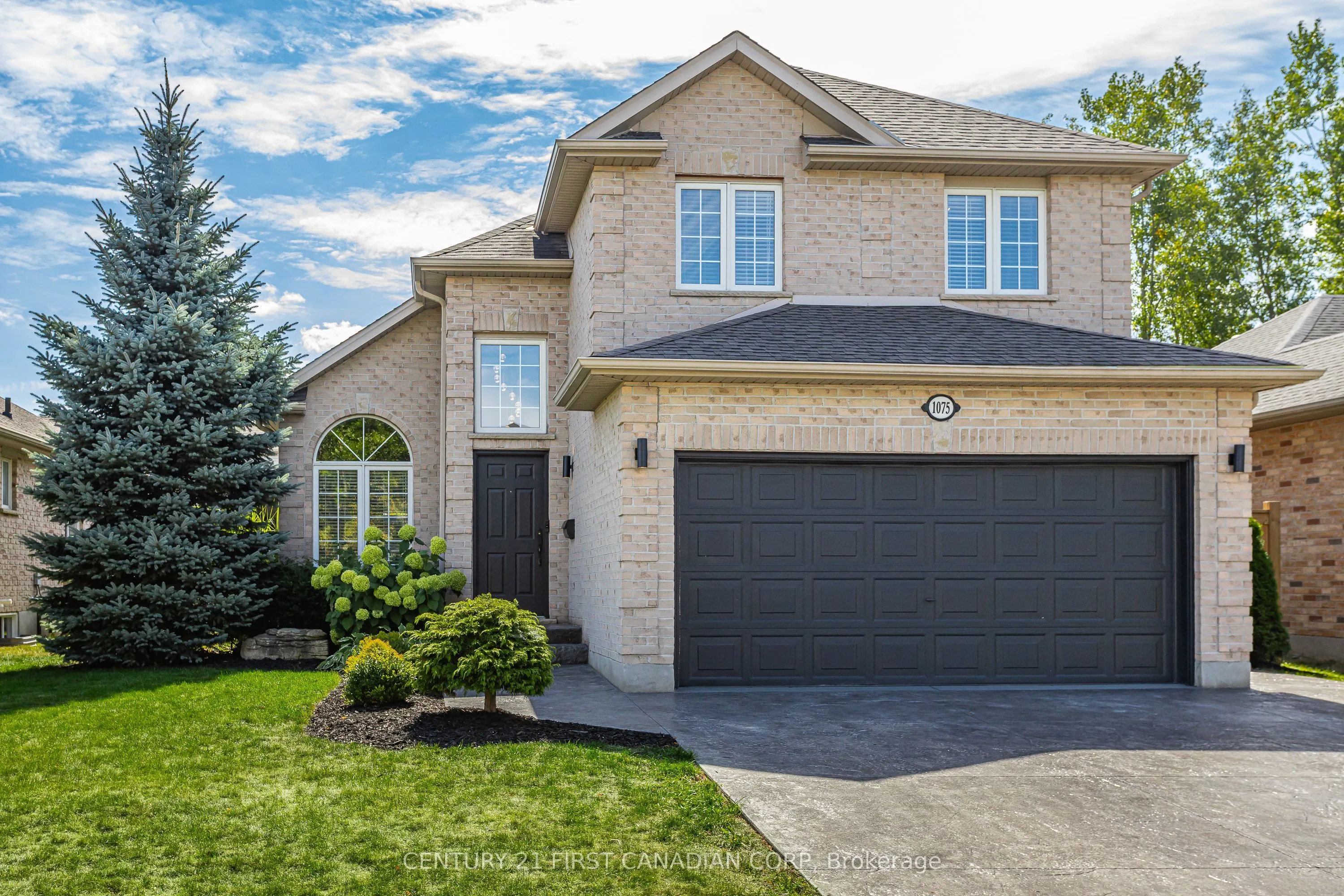 1075 Blackmaple Court