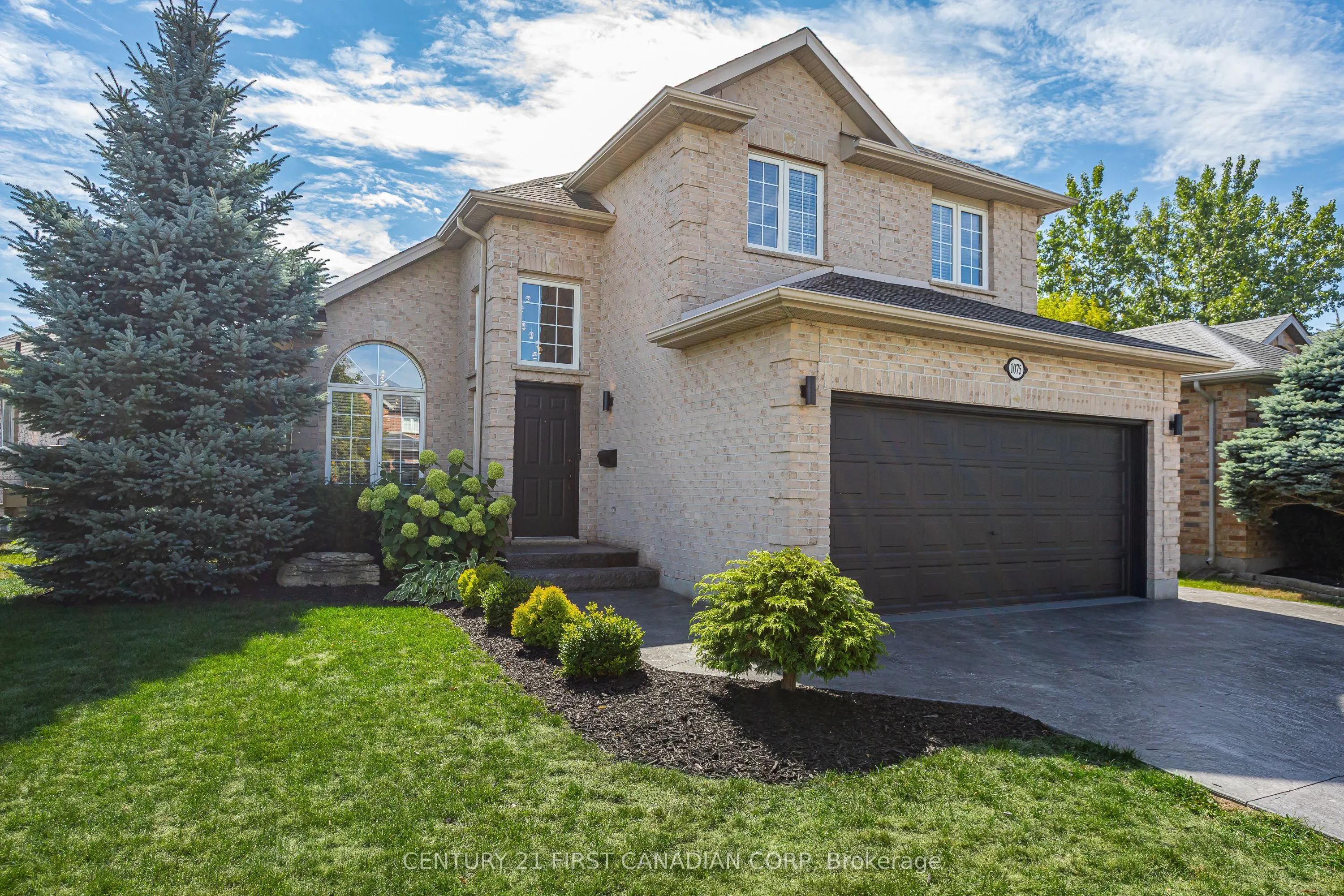 1075 Blackmaple Court
