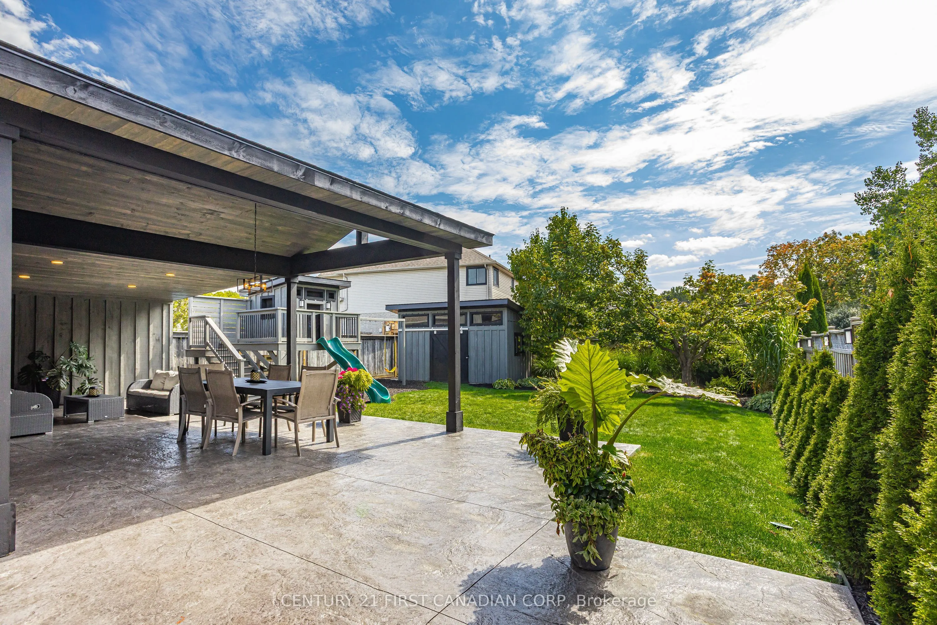 1075 Blackmaple Court