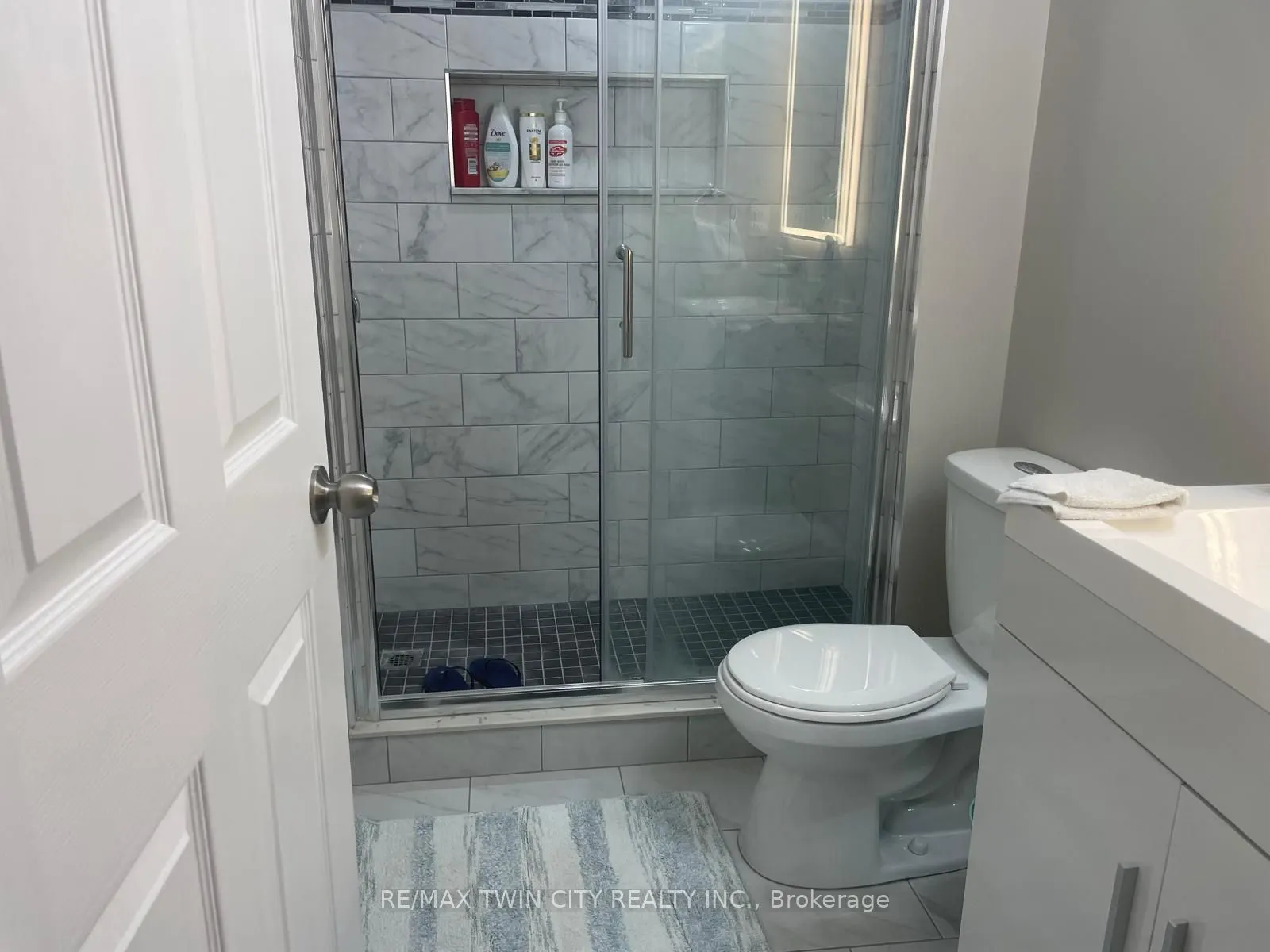 190 Eden Oak Trail