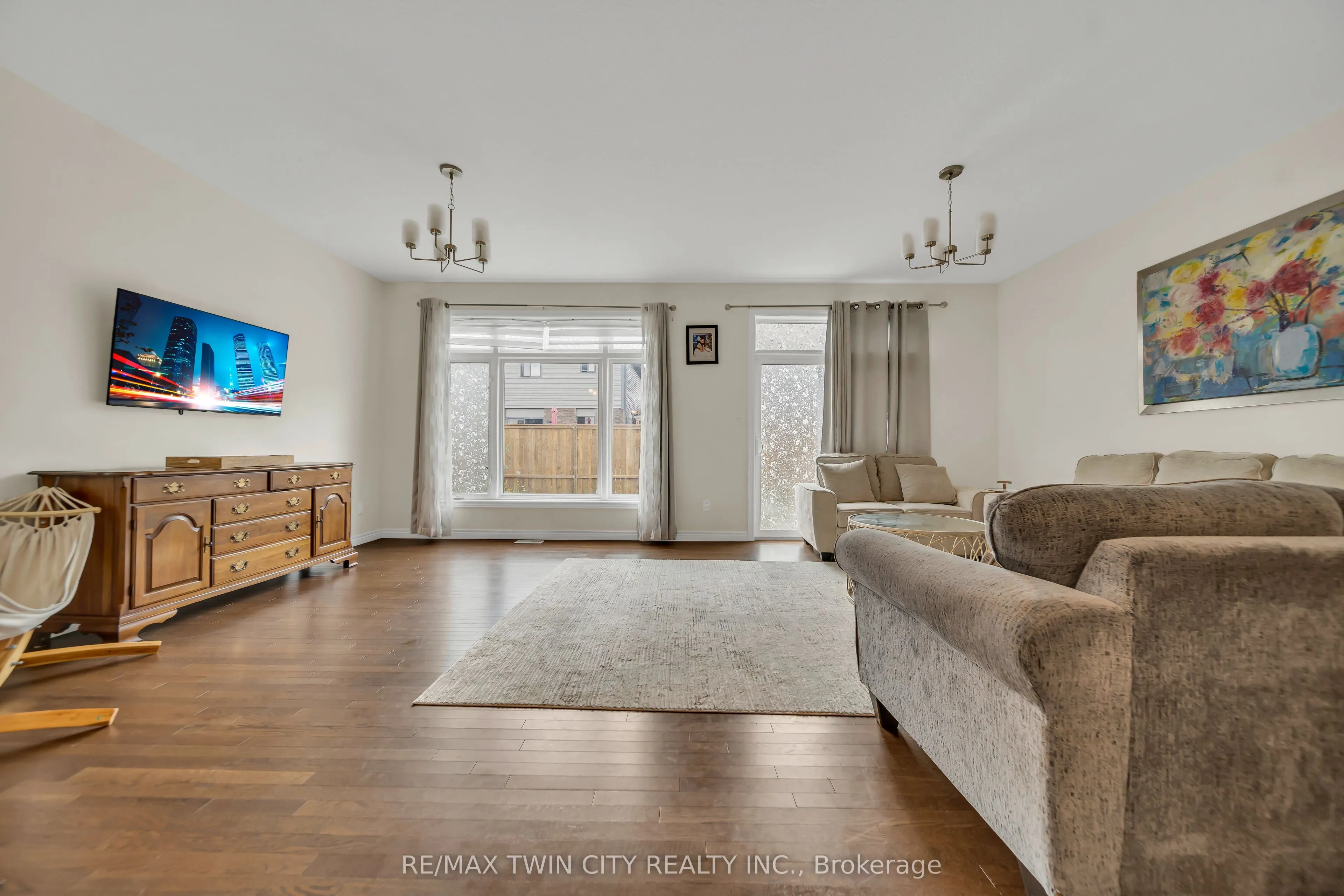 190 Eden Oak Trail