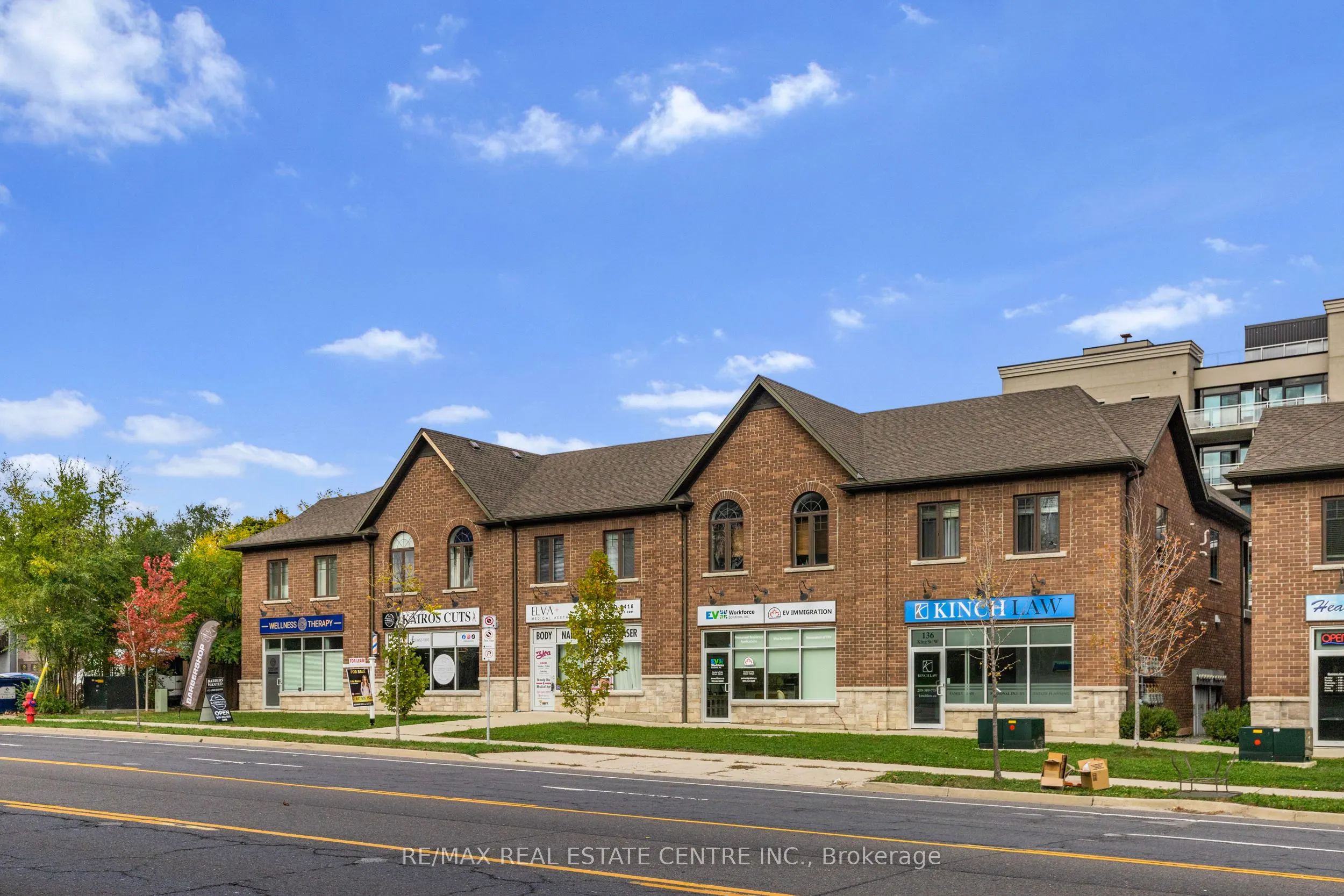 140 KING STREET WEST Street, #2