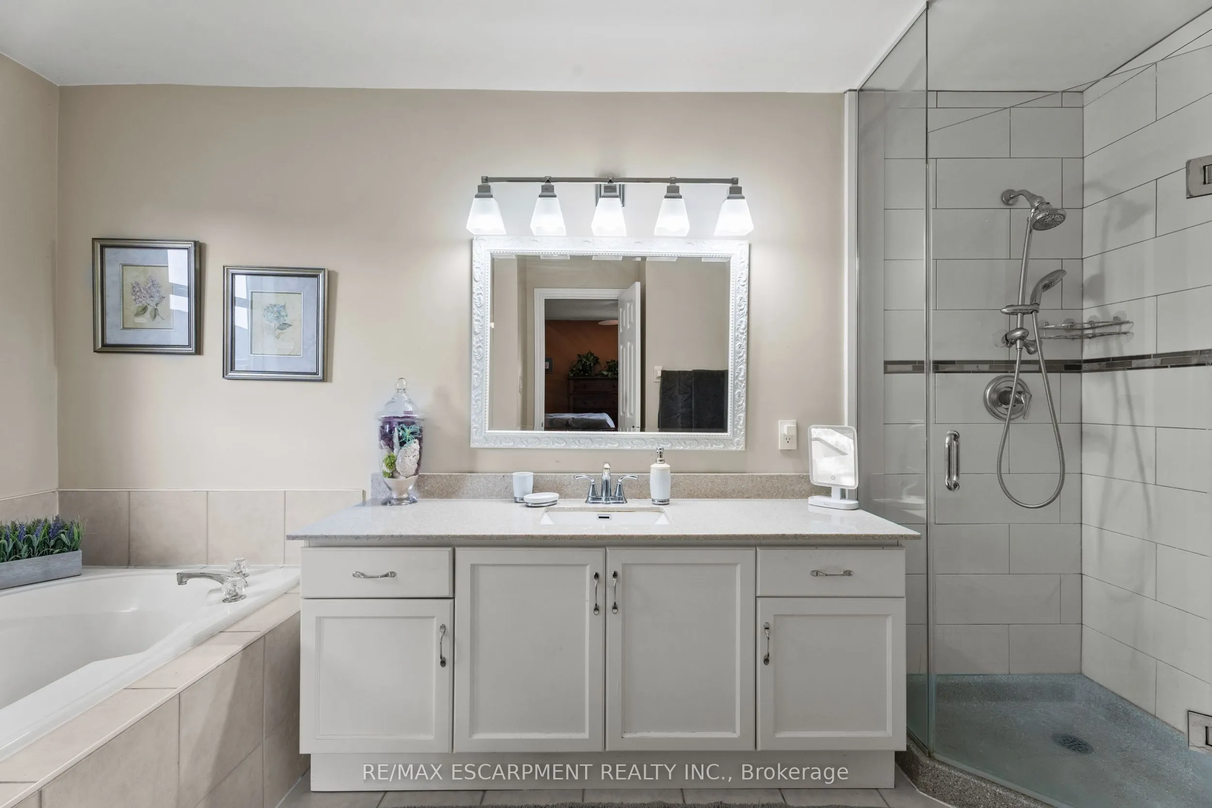 251 Hawkswood Trail