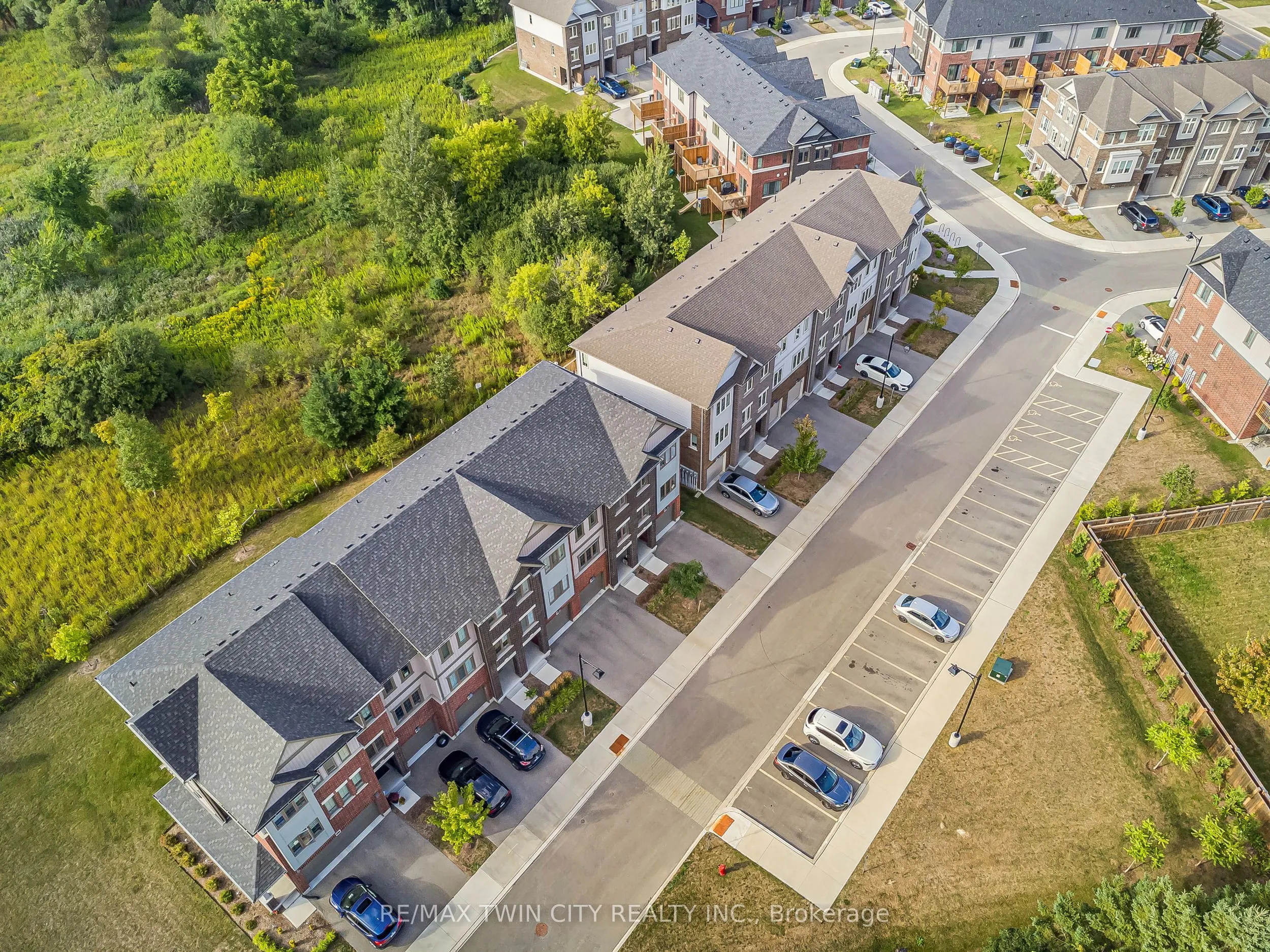 311 Woolwich Street, #43