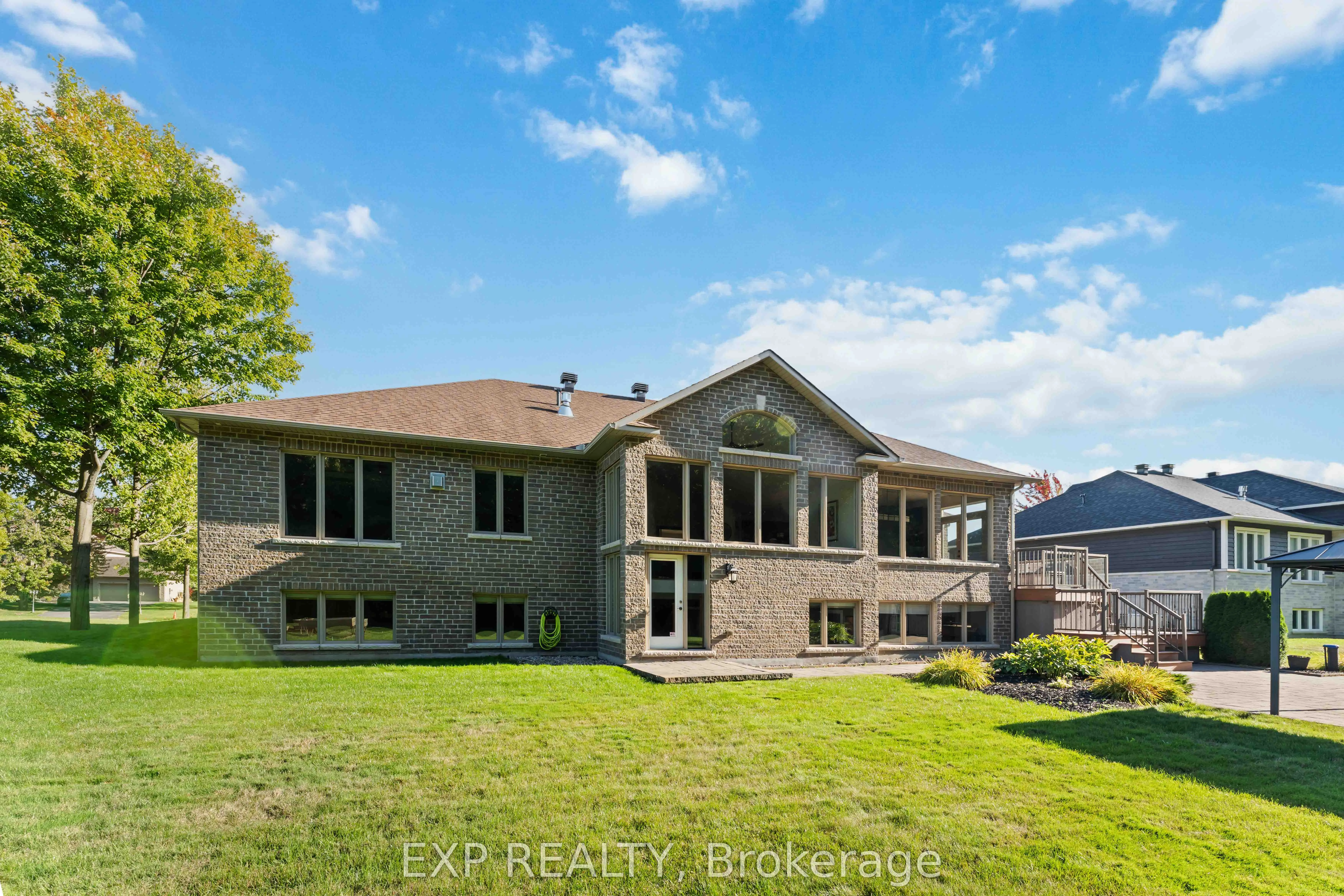 6805 Pebble Trail Way